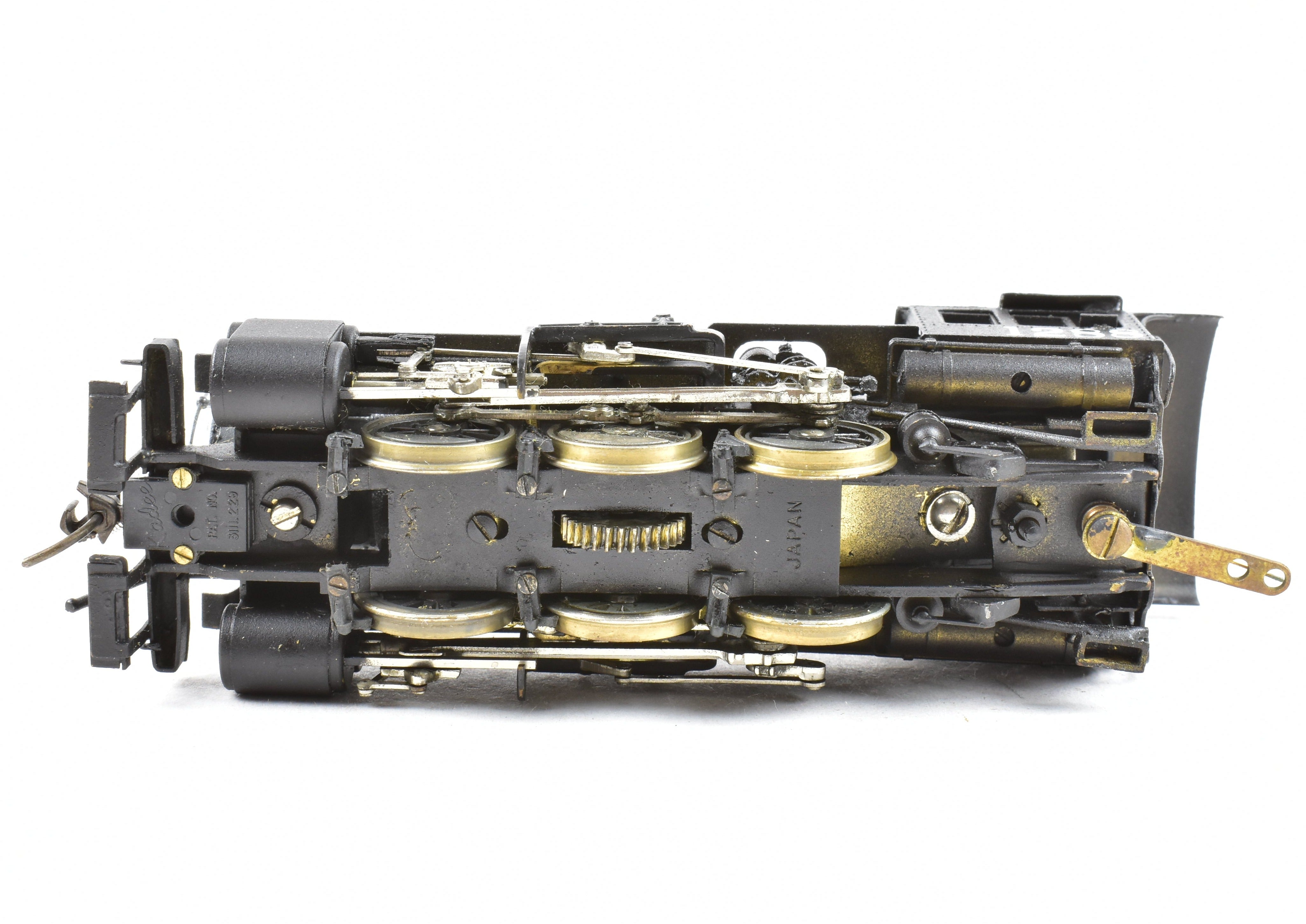 HO Scale Brass Balboa Model of Southern Pacific S - 12 0 - 6 - 0 Switcher with Custom Painted Finish