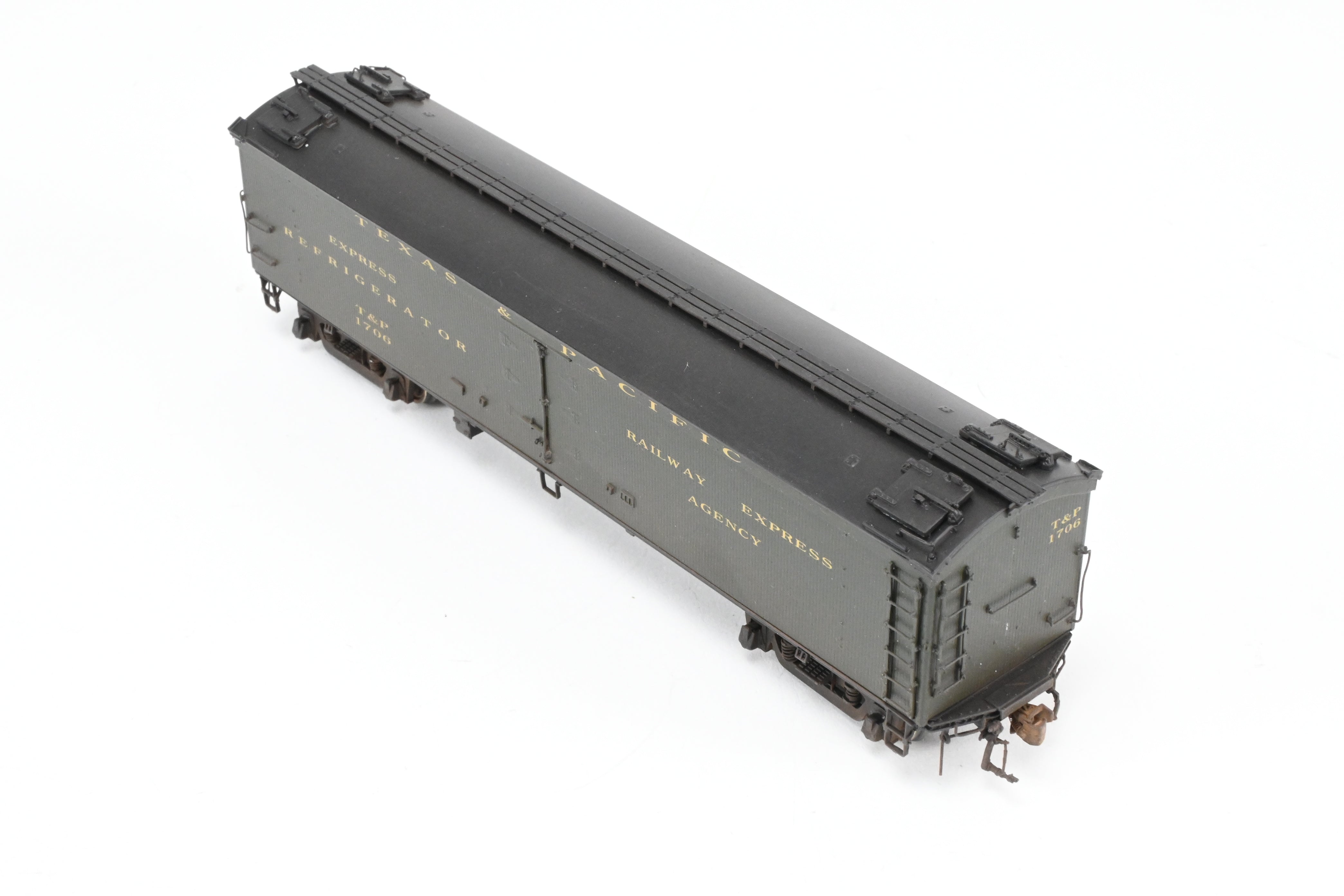 HO Scale Brass Precision Scale Co. Texas & Pacific 53' 6 Reefer with Miner Brake System
