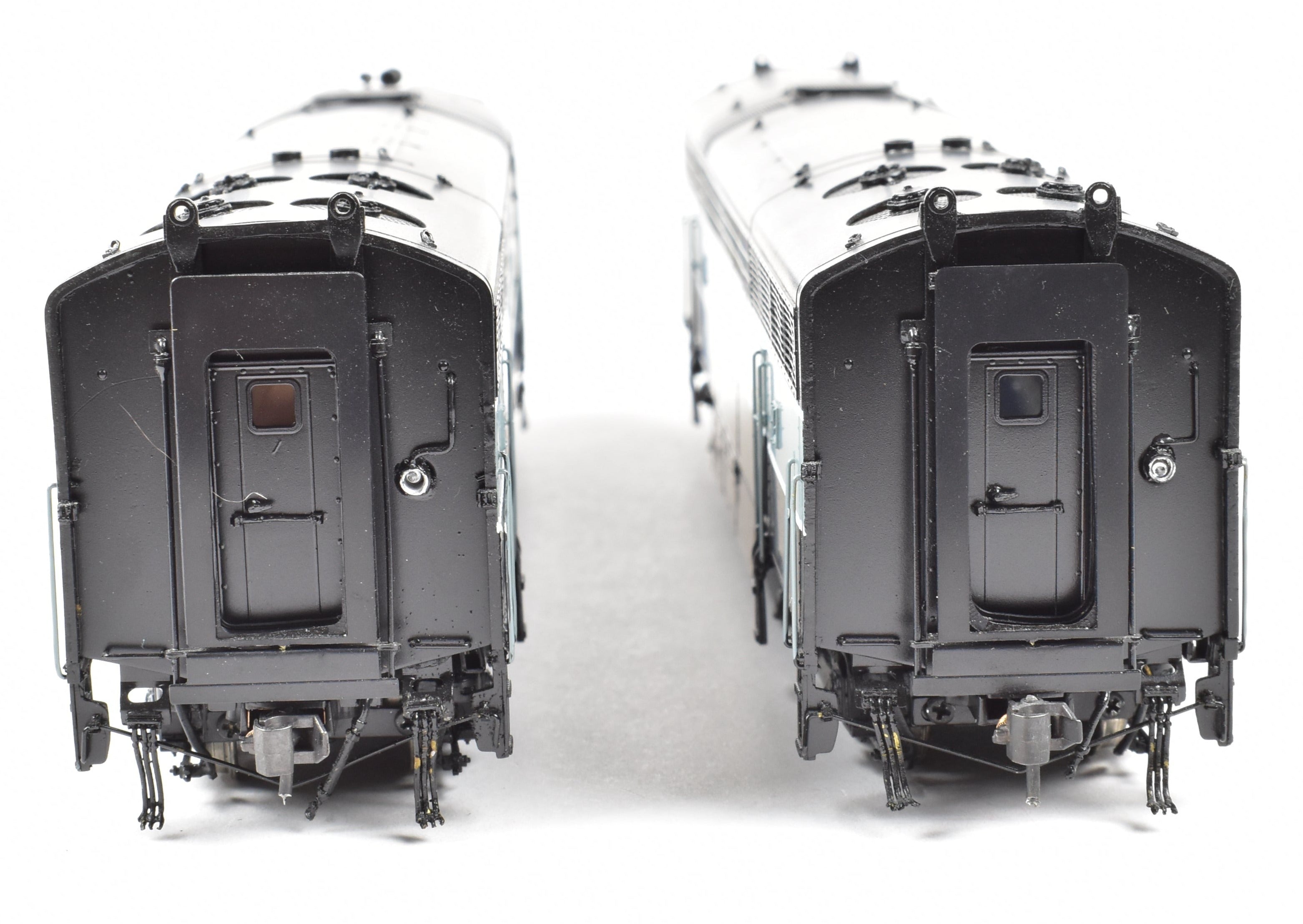 HO Scale Brass Locomotive Models - Overland Models Inc. New York Central Fairbanks Morse CFA 16 - 4/CFB 16 - 4 C - Liners, Factory Painted with Road Numbers 6600/6900