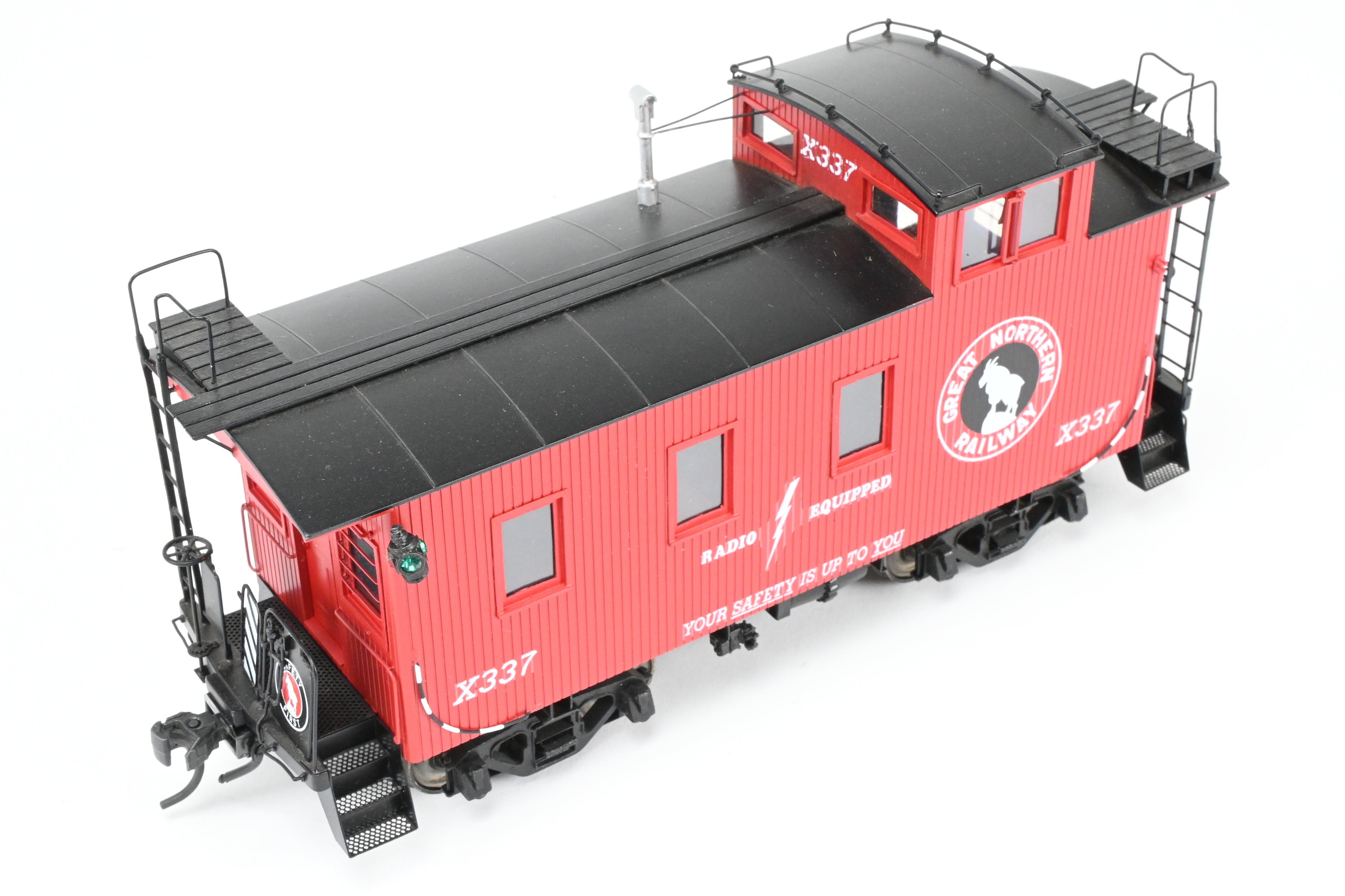 Collectible Great Northern Wood Caboose FP #X337 Collectors Edition Model by Beaver Creek Model Co. in Brass