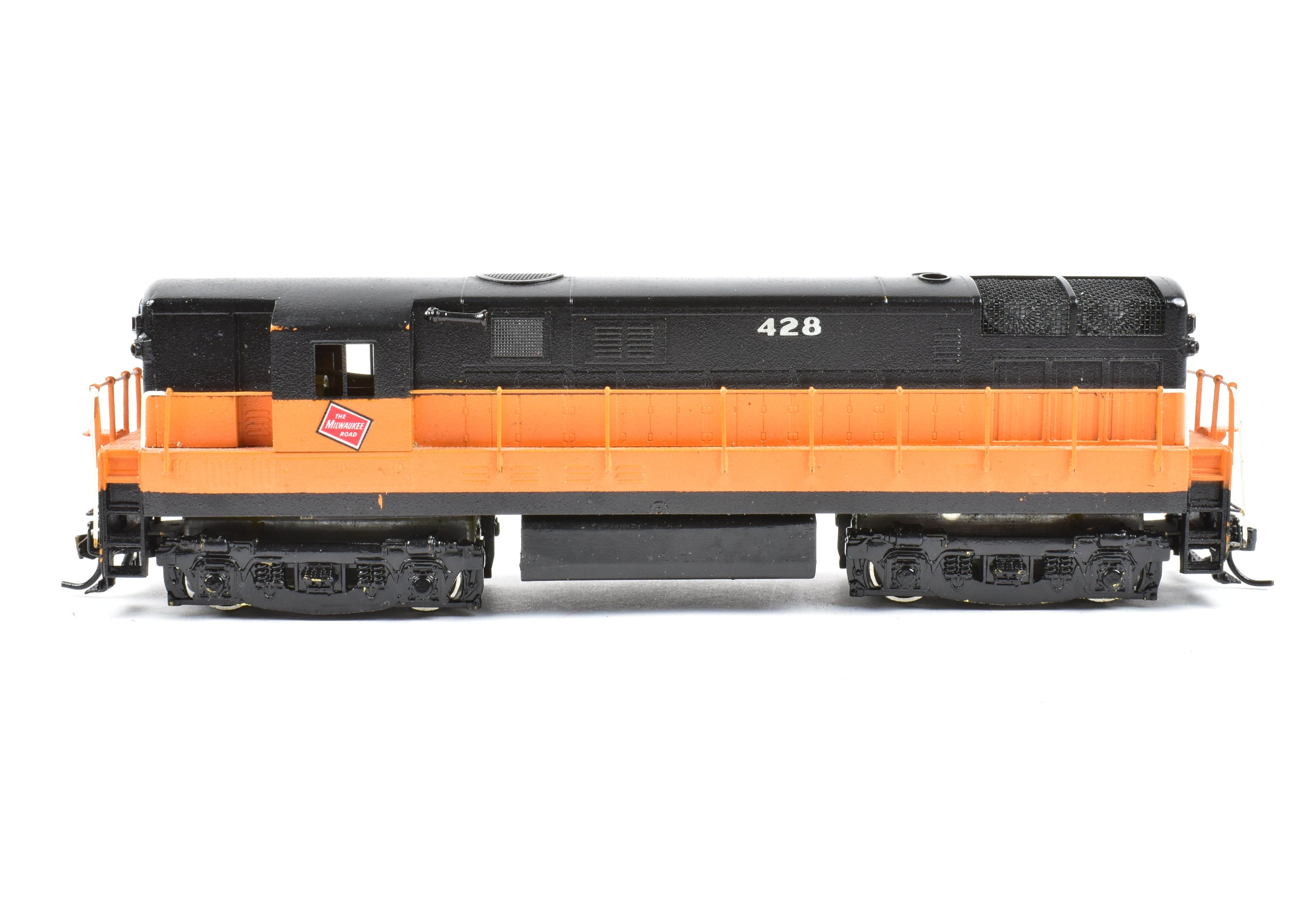 HO Scale Brass Red Ball Milwaukee Road H-16-44 Baby Trainmaster Model