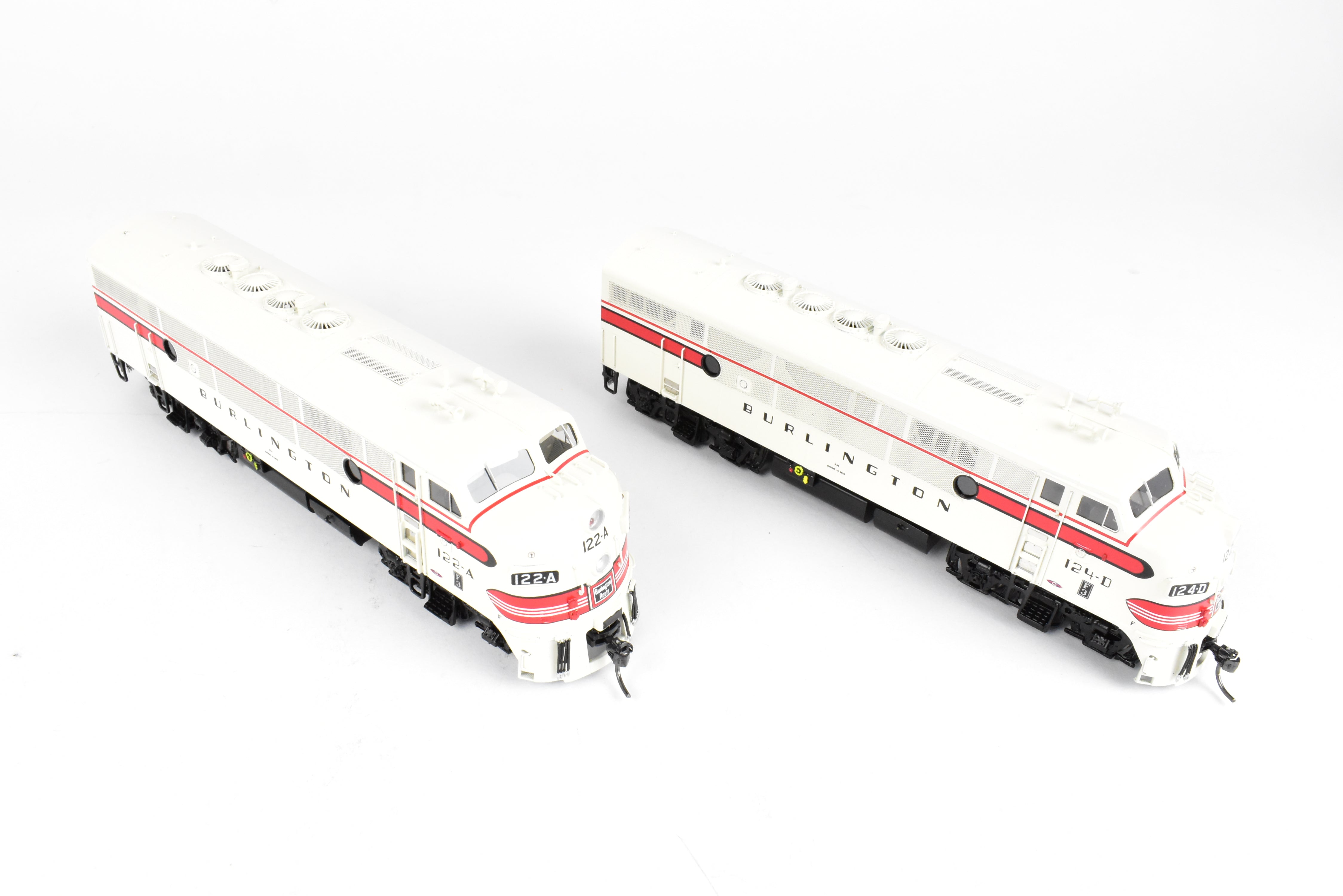 HO Scale Brass DVP Division Point EMD F3 A/A Set Factory Painted 122 - A/124 - D