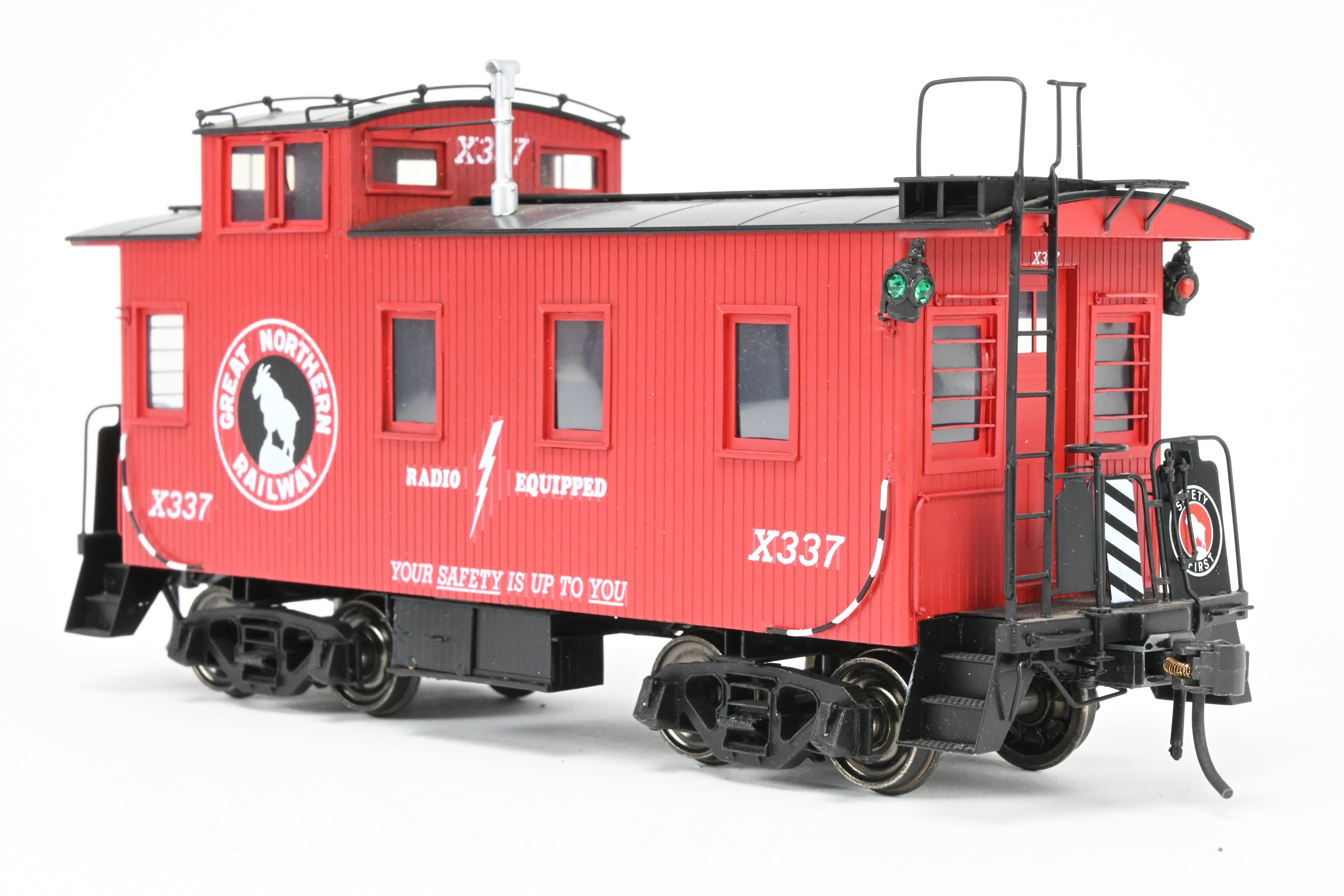 Collectible Great Northern Wood Caboose FP #X337 Collectors Edition Model by Beaver Creek Model Co. in Brass