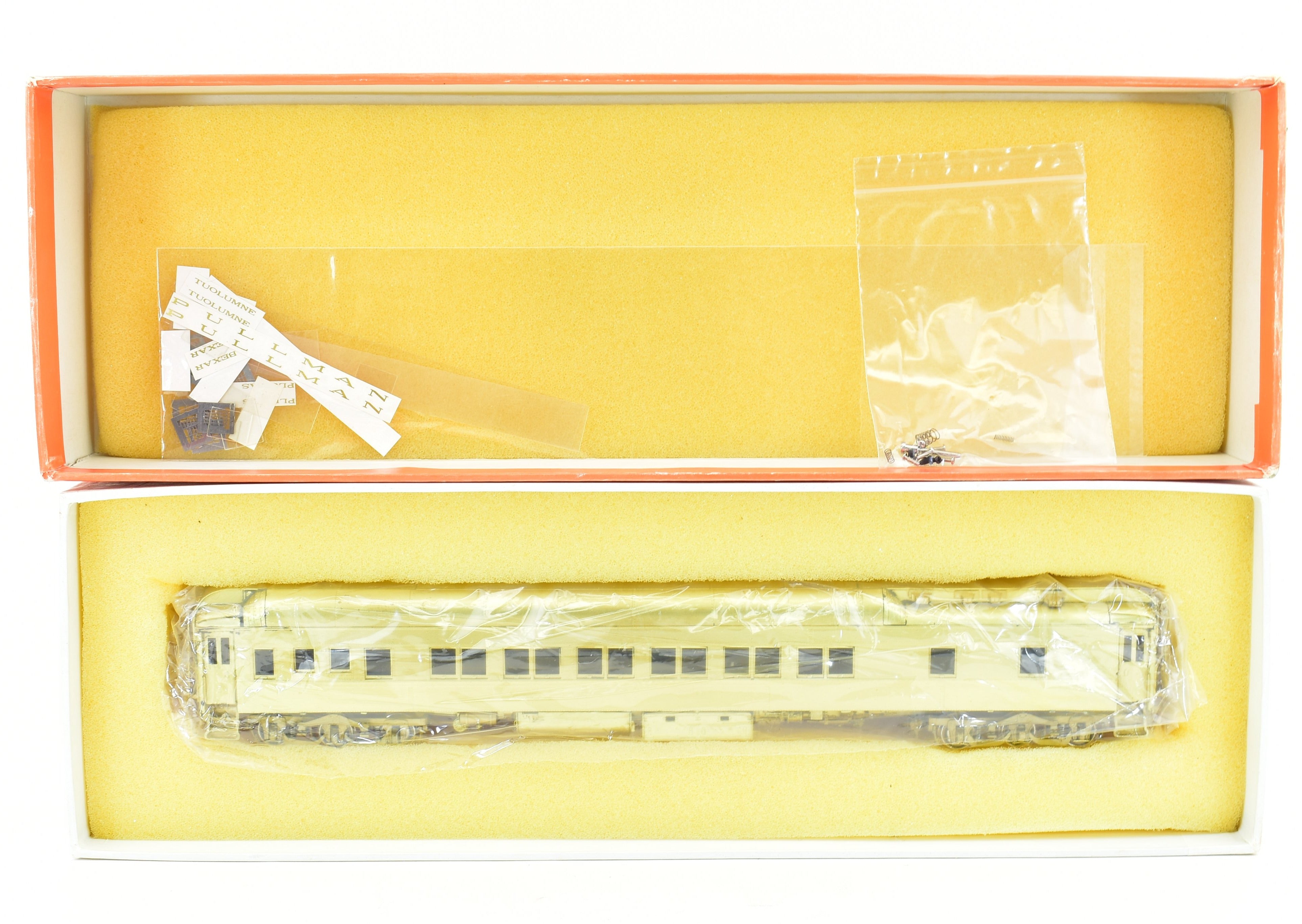 HO Brass PSC Precision 12-Section Sleeper Plan 3410 with Air Conditioning