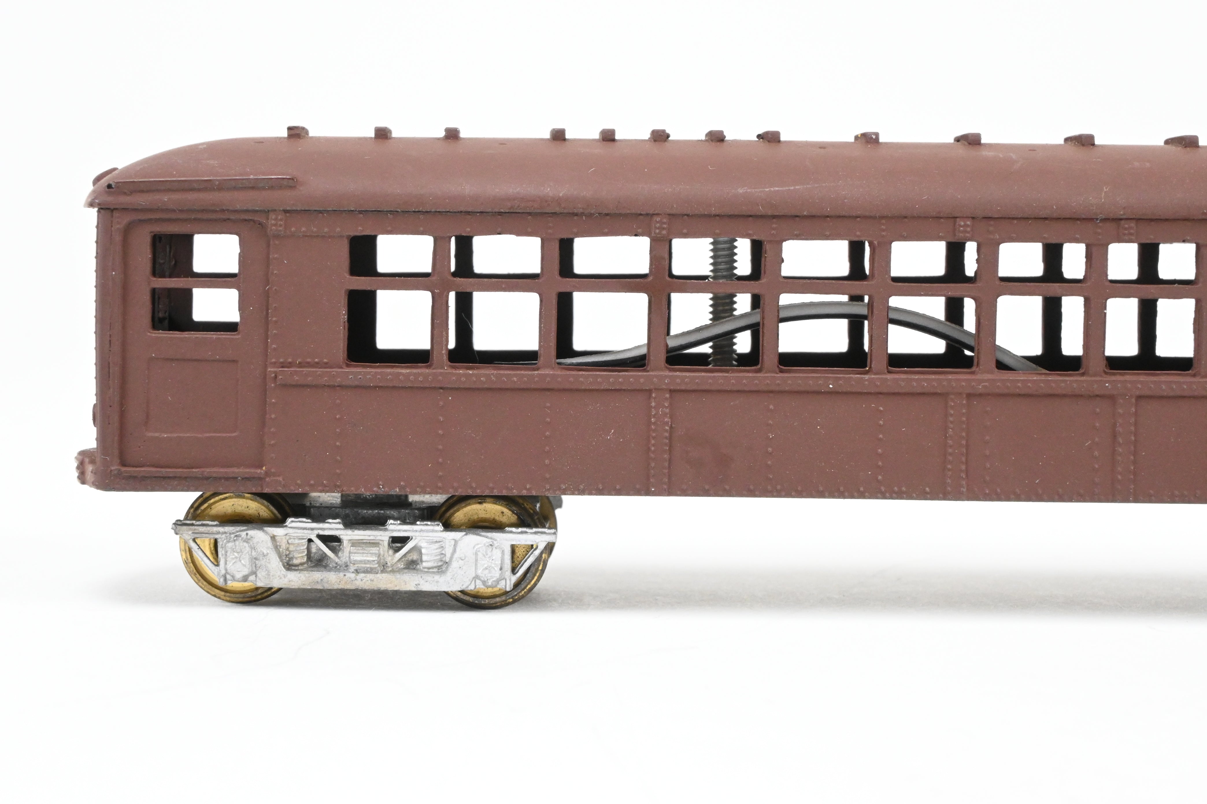 HO Scale Die - Cast Model Train Set by MTS Imports Representing Chicago Transit Authority 4000 Series 2 - Car Set