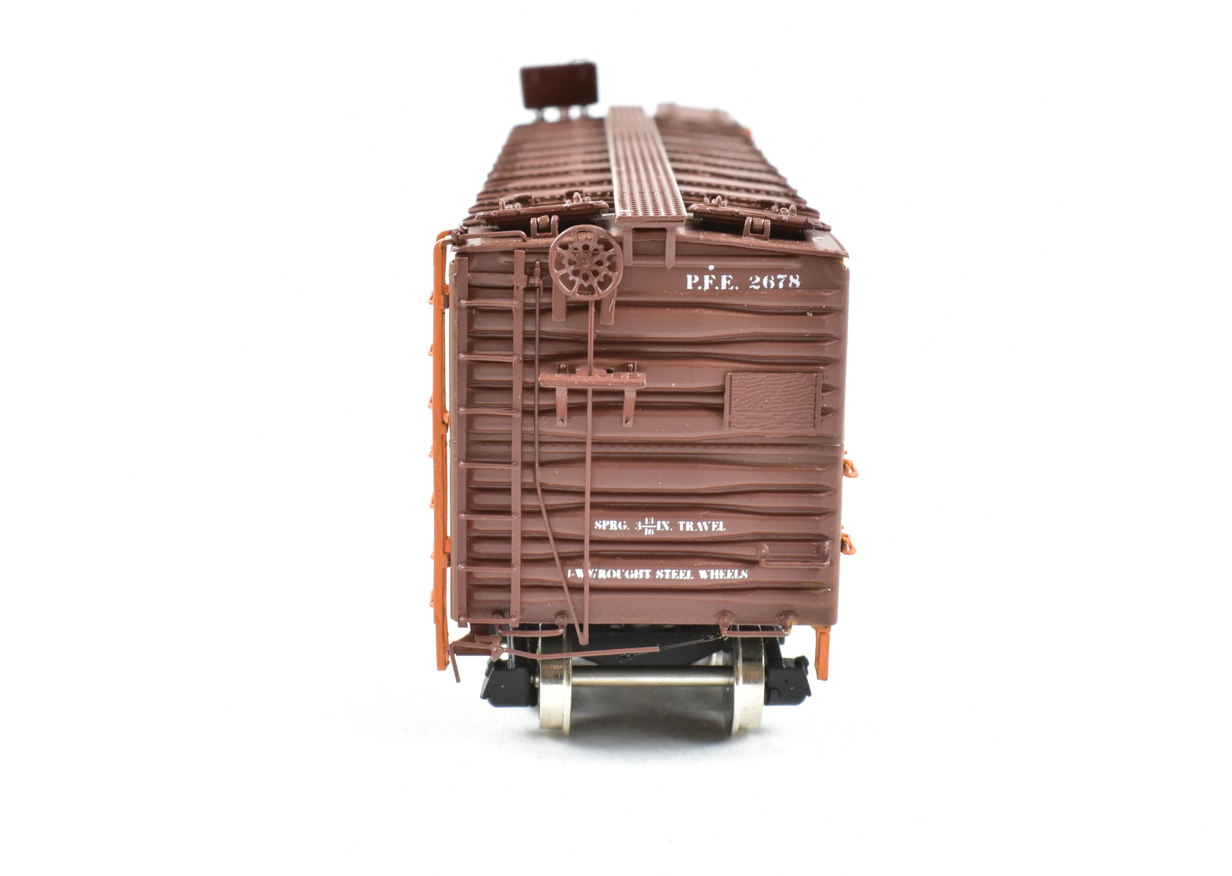 HO Scale Brass CIL Challenger Imports PFE R-40-26 Refrigerator Car #2678