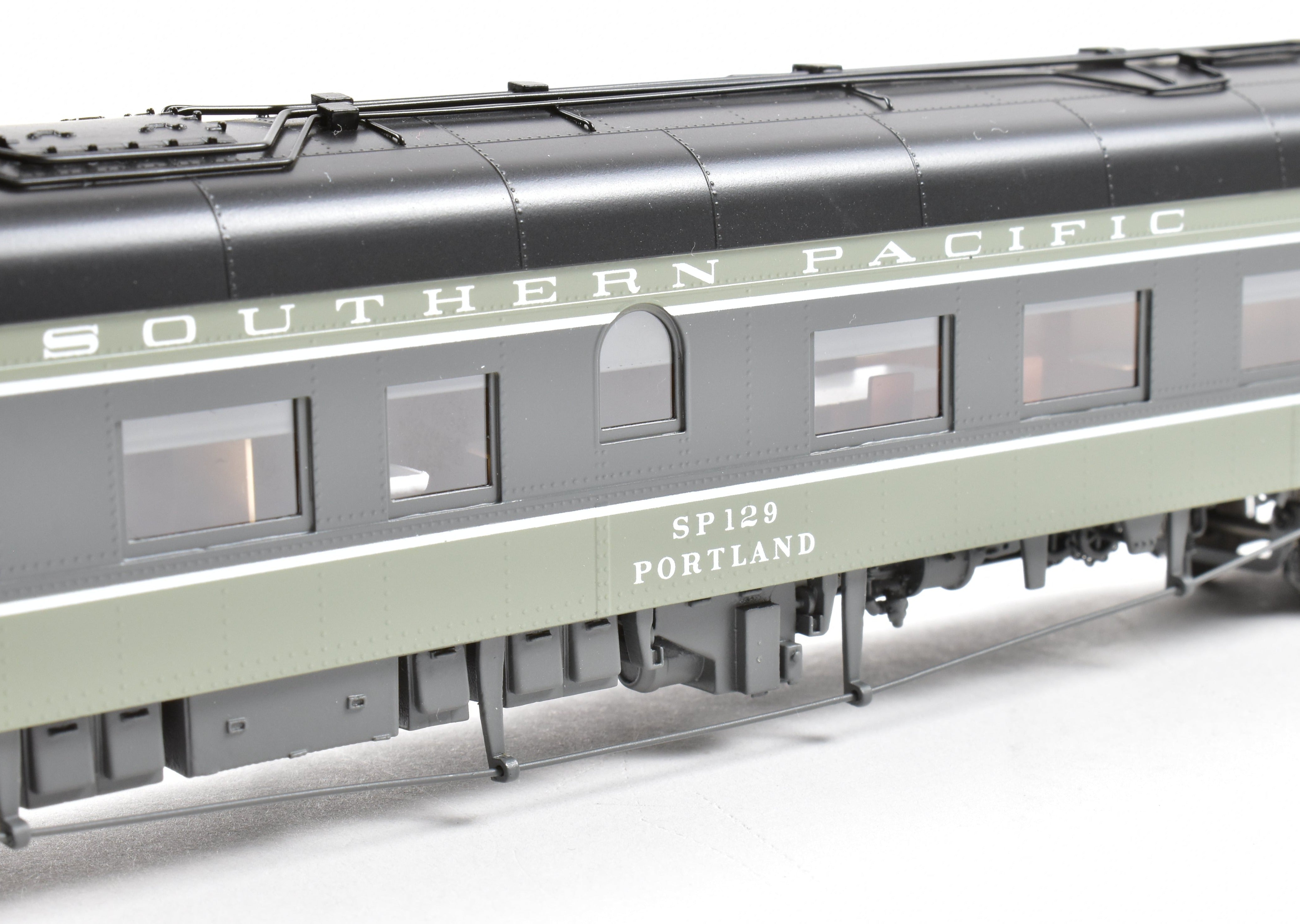 HO Scale New Brass Business Car: Southern Pacific #129 Two-Tone Grey