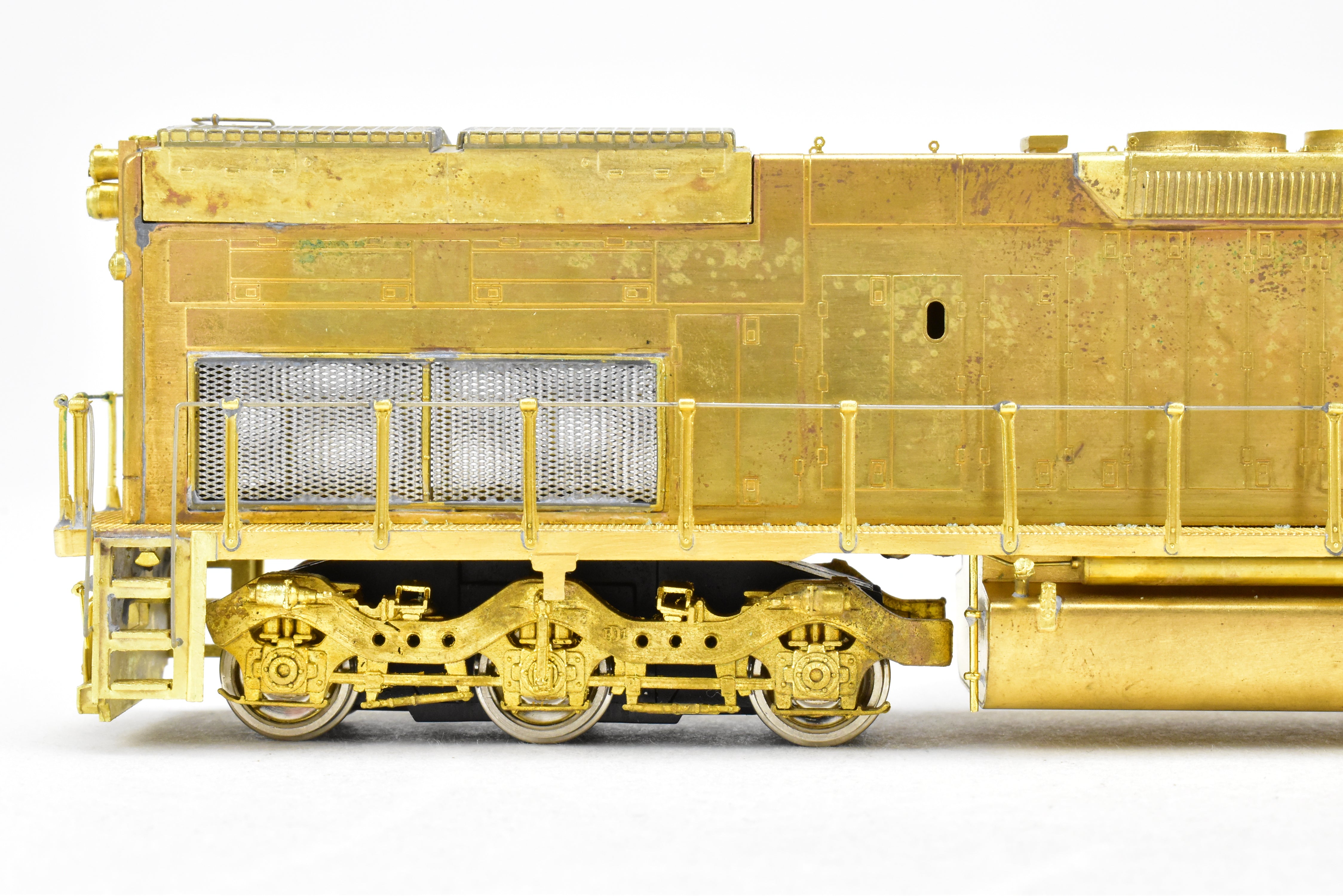 HO Scale Brass Precision Scale Co. Model Train - Southern Pacific EMD SD40T - 2 Short Nose Diesel with Incorrect Packaging