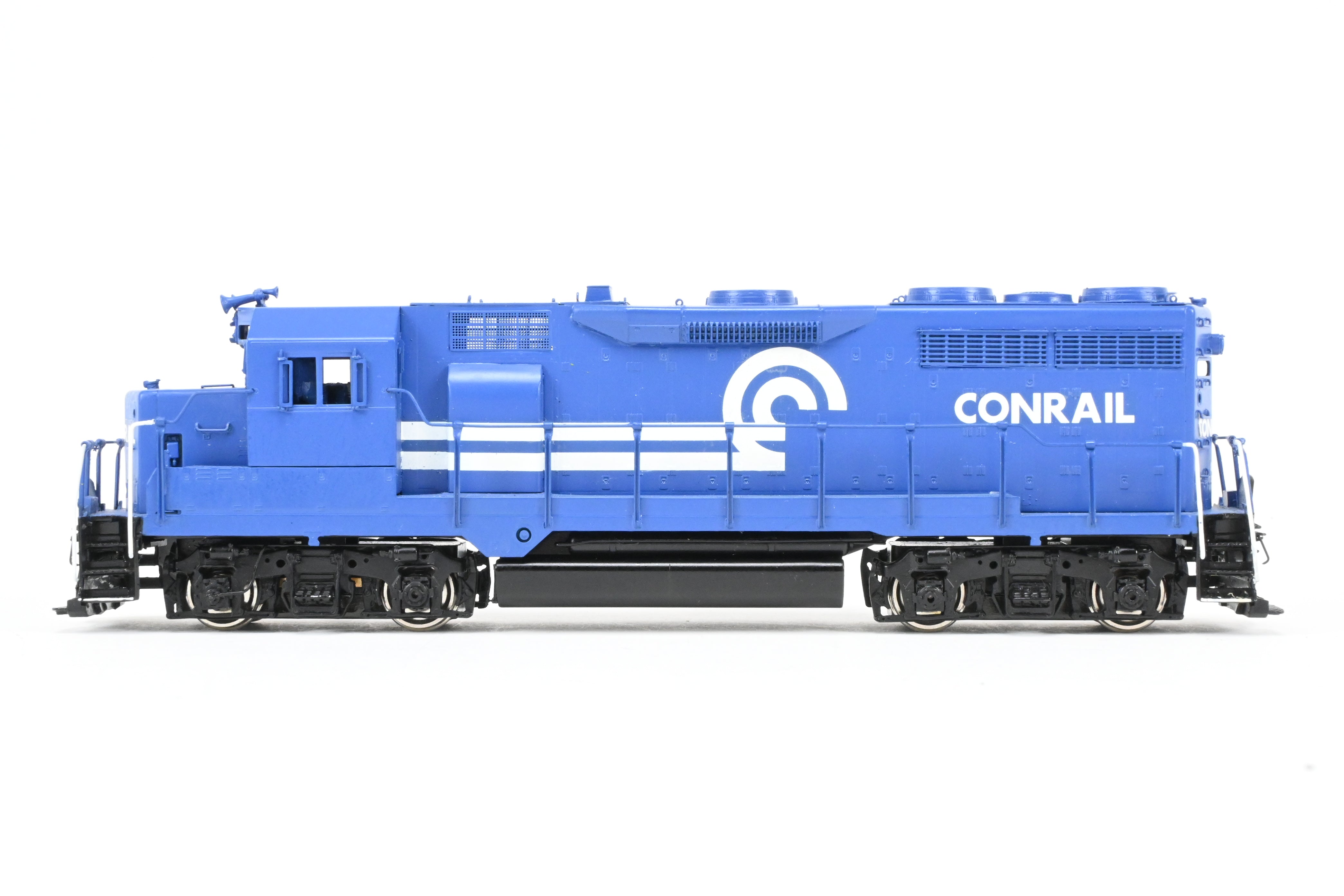 HO Scale Brass Conrail EMD GP35 2500HP Low Hood Model by Oriental Limited