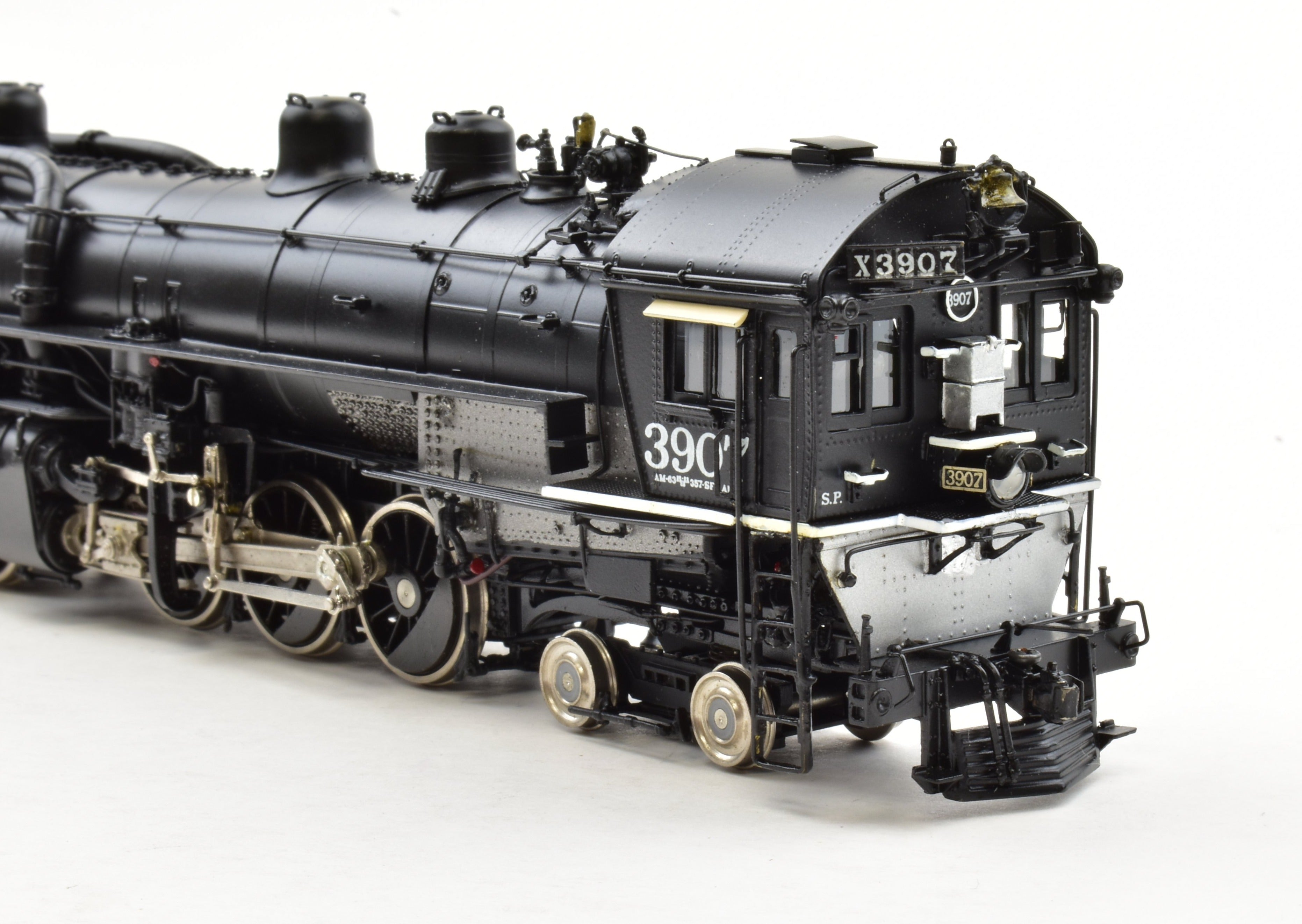 HO Scale Brass Key Imports Southern Pacific AM - 2 4 - 6 - 6 - 2 Cab Forward #3907 Post - War Model