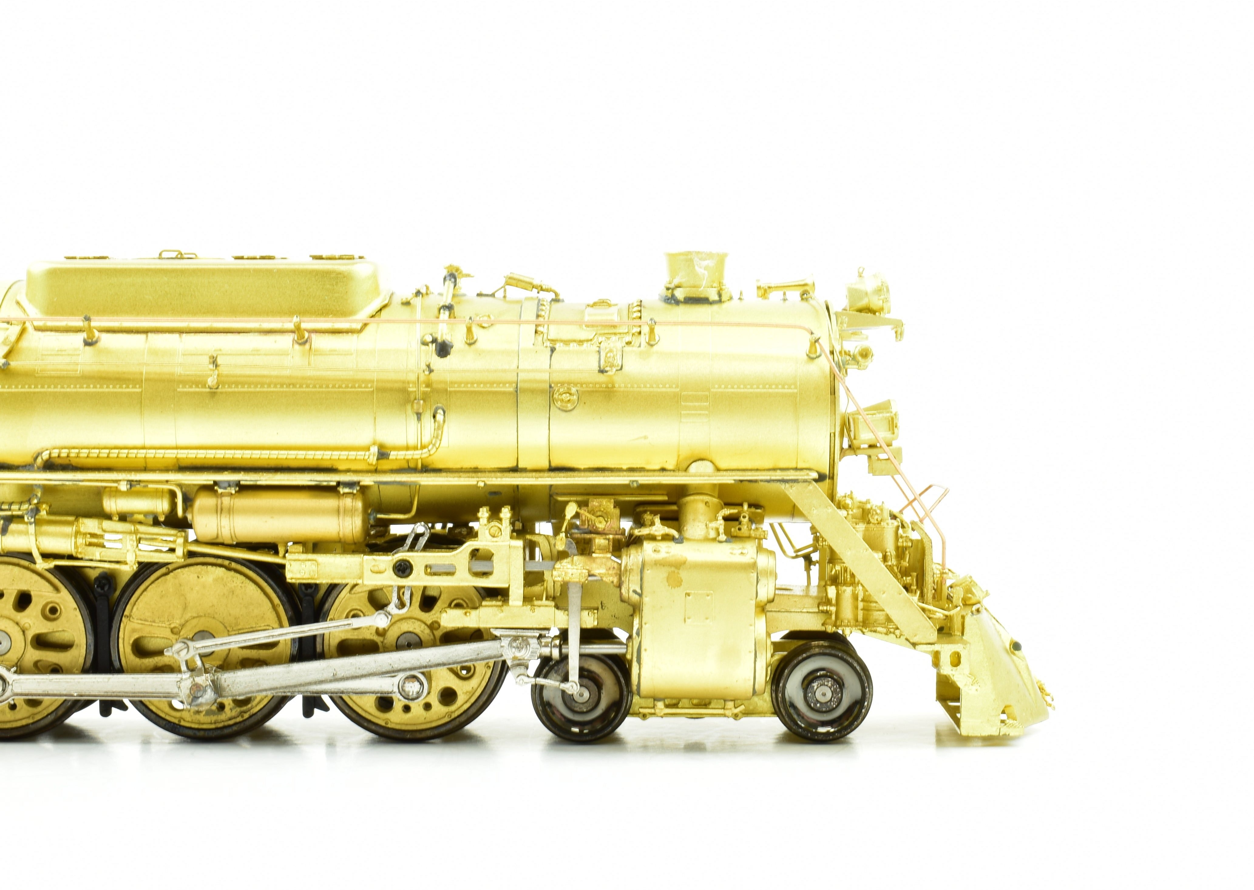 HO Scale Brass Model Train - Overland Models, Inc. MILW - Milwaukee Road S-3 4-8-4 Steam Locomotive with Squared Boiler Front