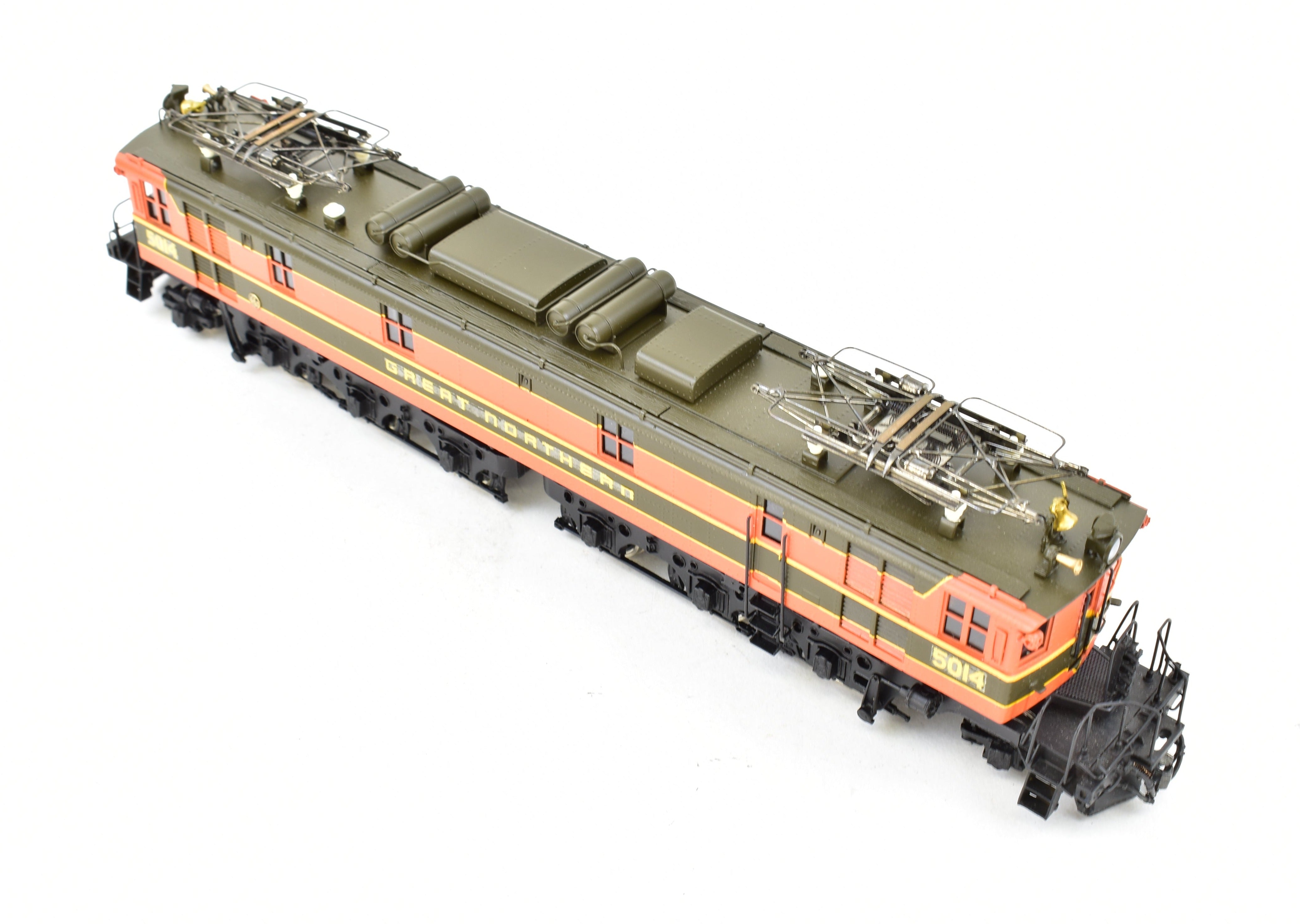 HO Scale Brass Tenshodo GN - Great Northern Y - 1 Electric Locomotive Model from 1978 - 1980 Run in FP Empire Builder Scheme No. 5014