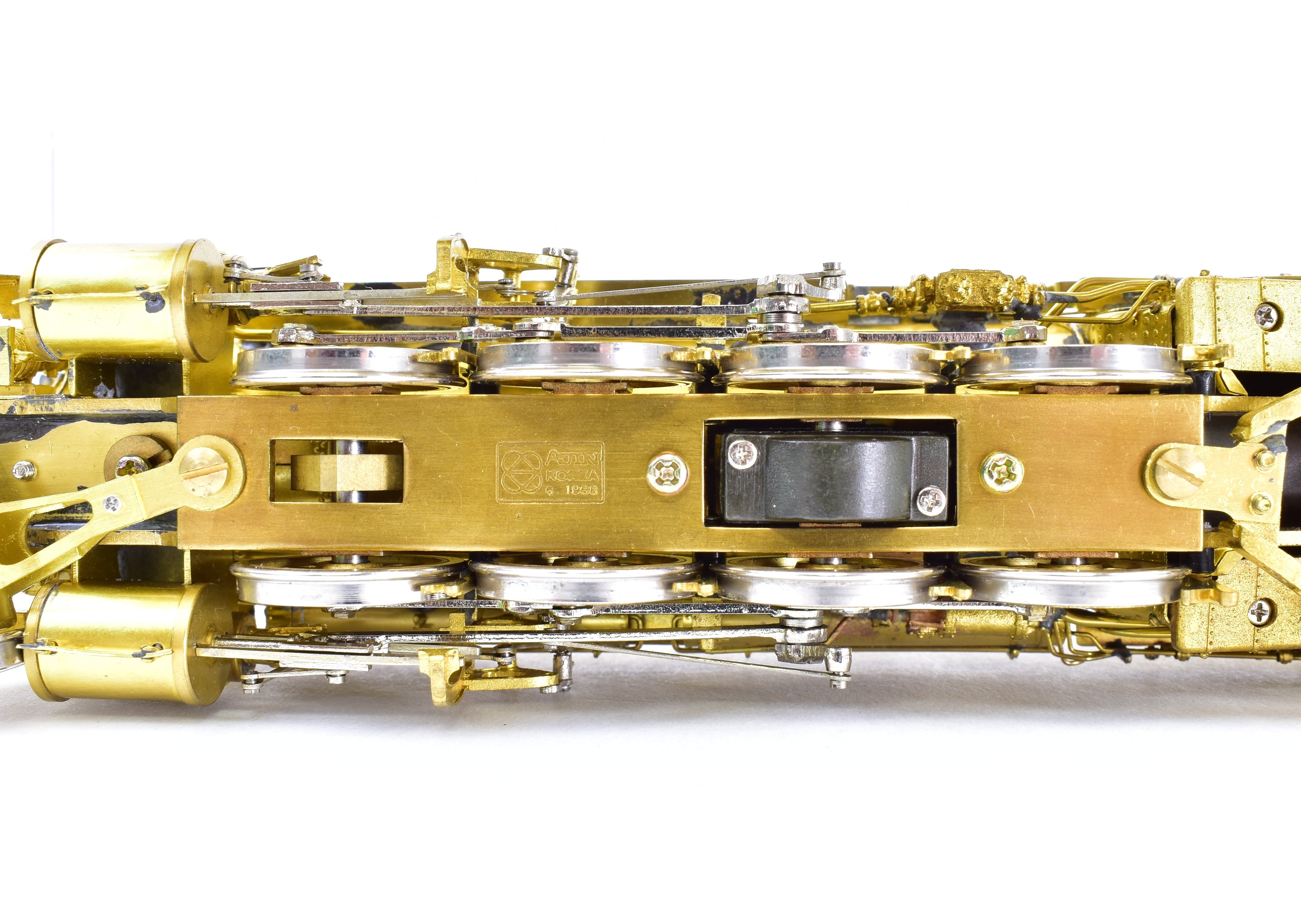 HO Scale Brass OMI - Overland Models New York Central H-10a 2-8-2 Elesco Feed Water Heater Model Train