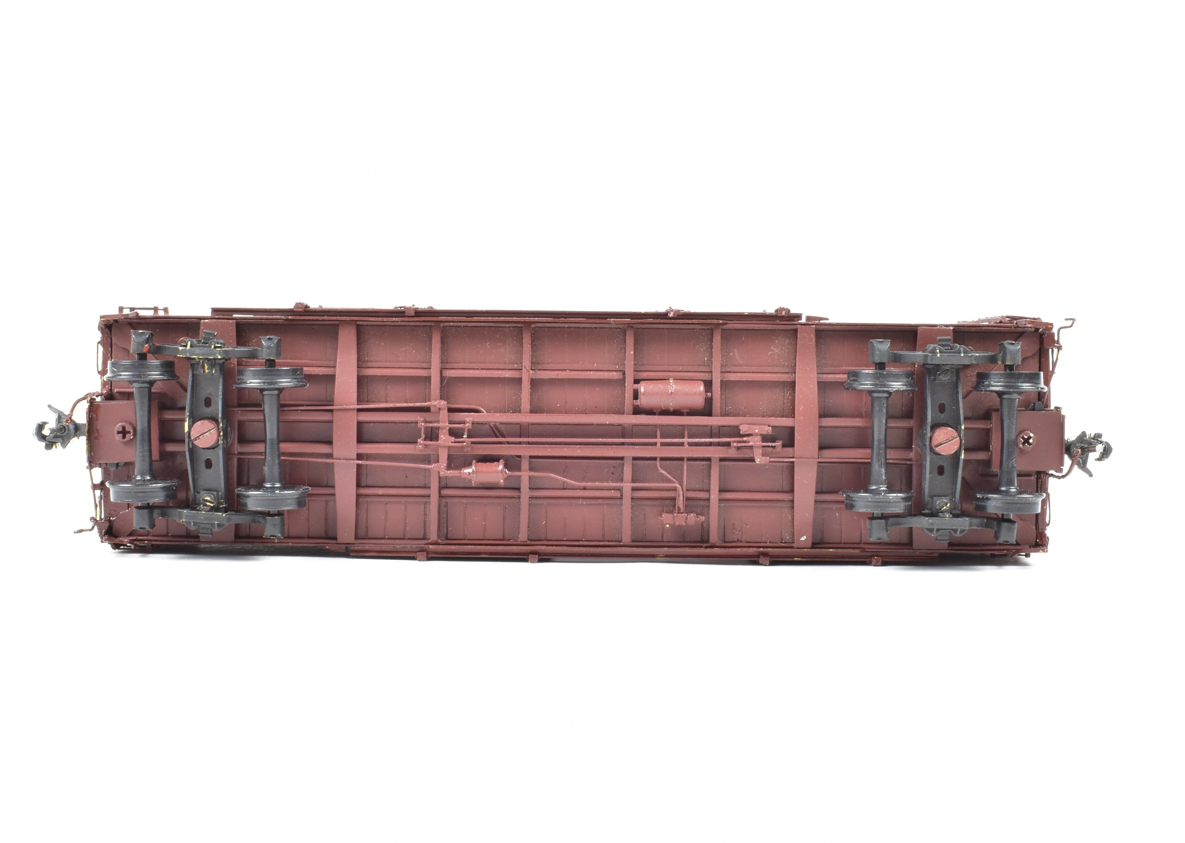 HO Scale Brass NP - Northern Pacific 40' Round Roof Painted Auto Box Car by W&R Enterprises