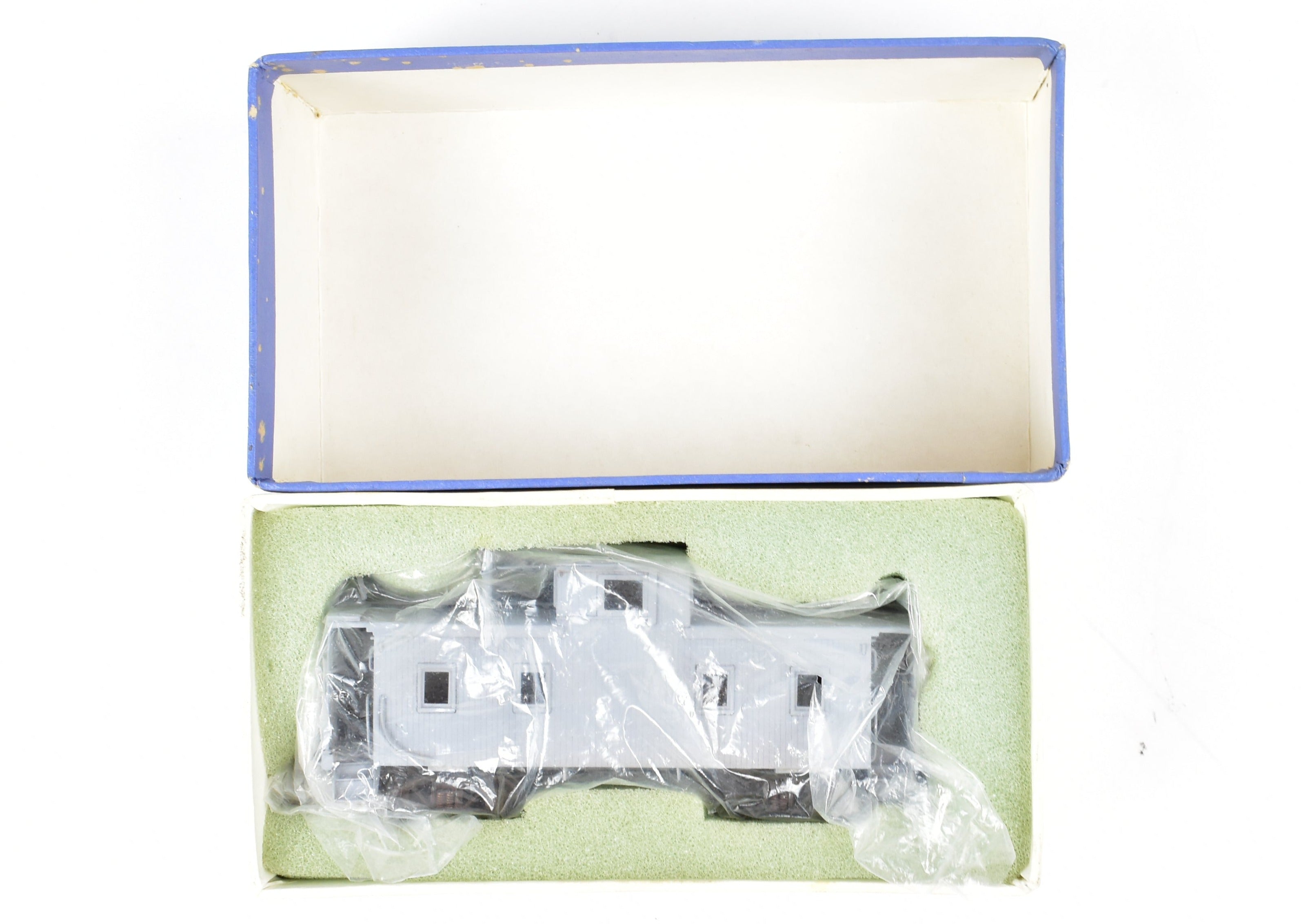 HO Scale Brass Hallmark GM&O Gulf Mobile & Ohio Partially Painted Wood Caboose