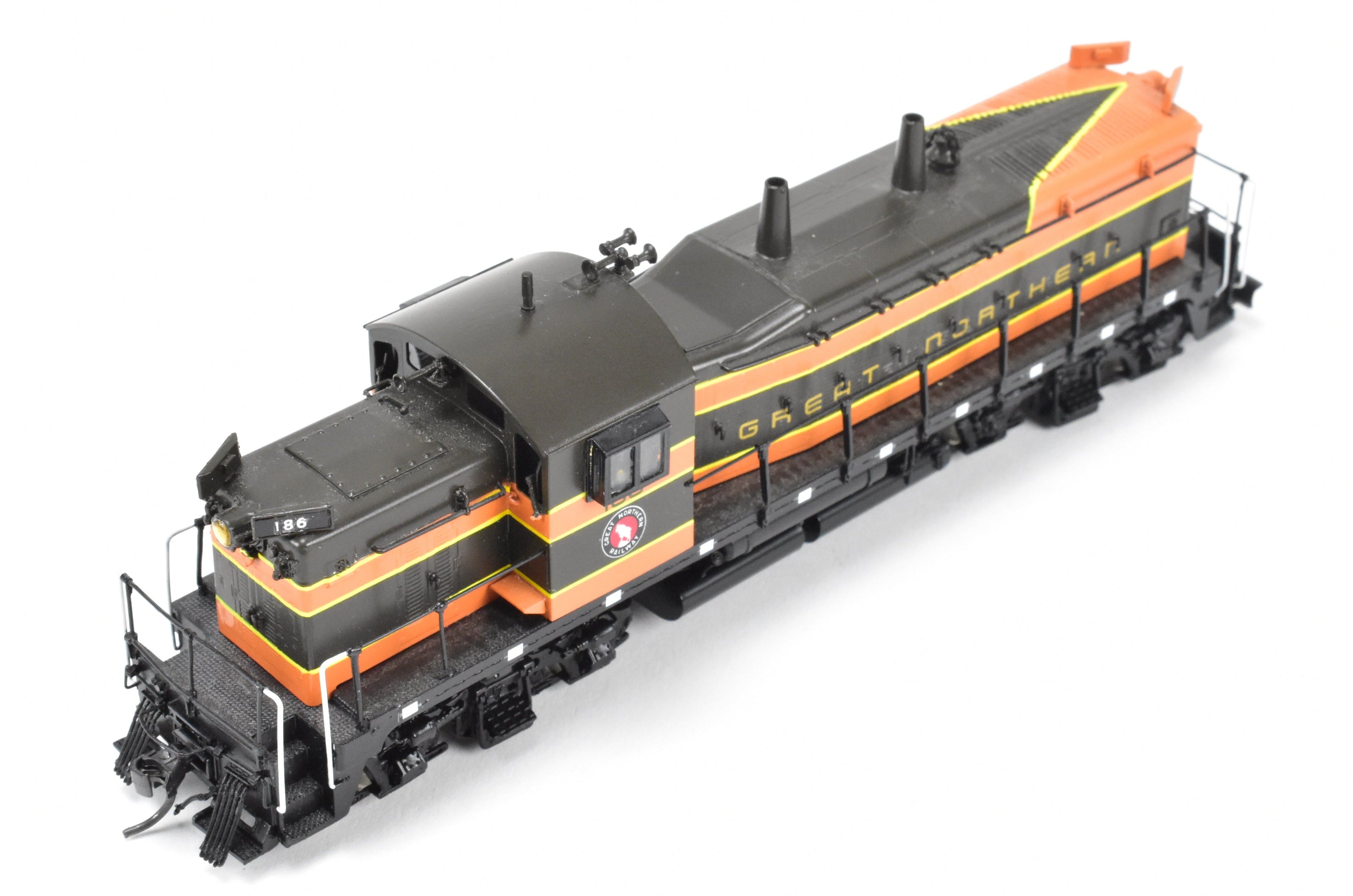 HO Scale Brass Model Train - Overland Models Inc. (OMI) Great Northern EMD NW - 5 Modernized Pro - Painted Locomotive No. 186