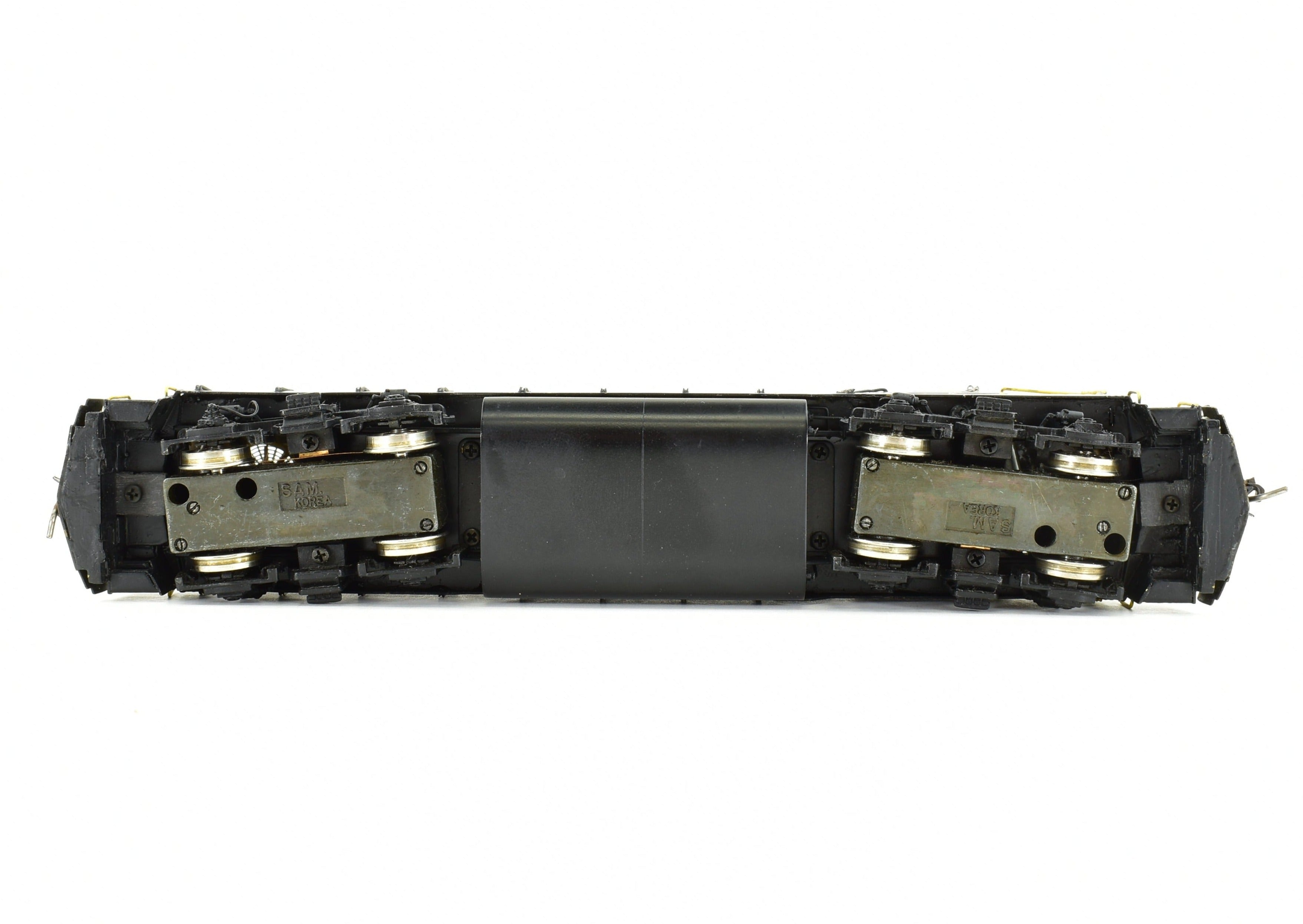 HO Scale Brass Canadian Pacific Railway EMD GP30 PH II 2250 HP #5001 by Oriental Limited