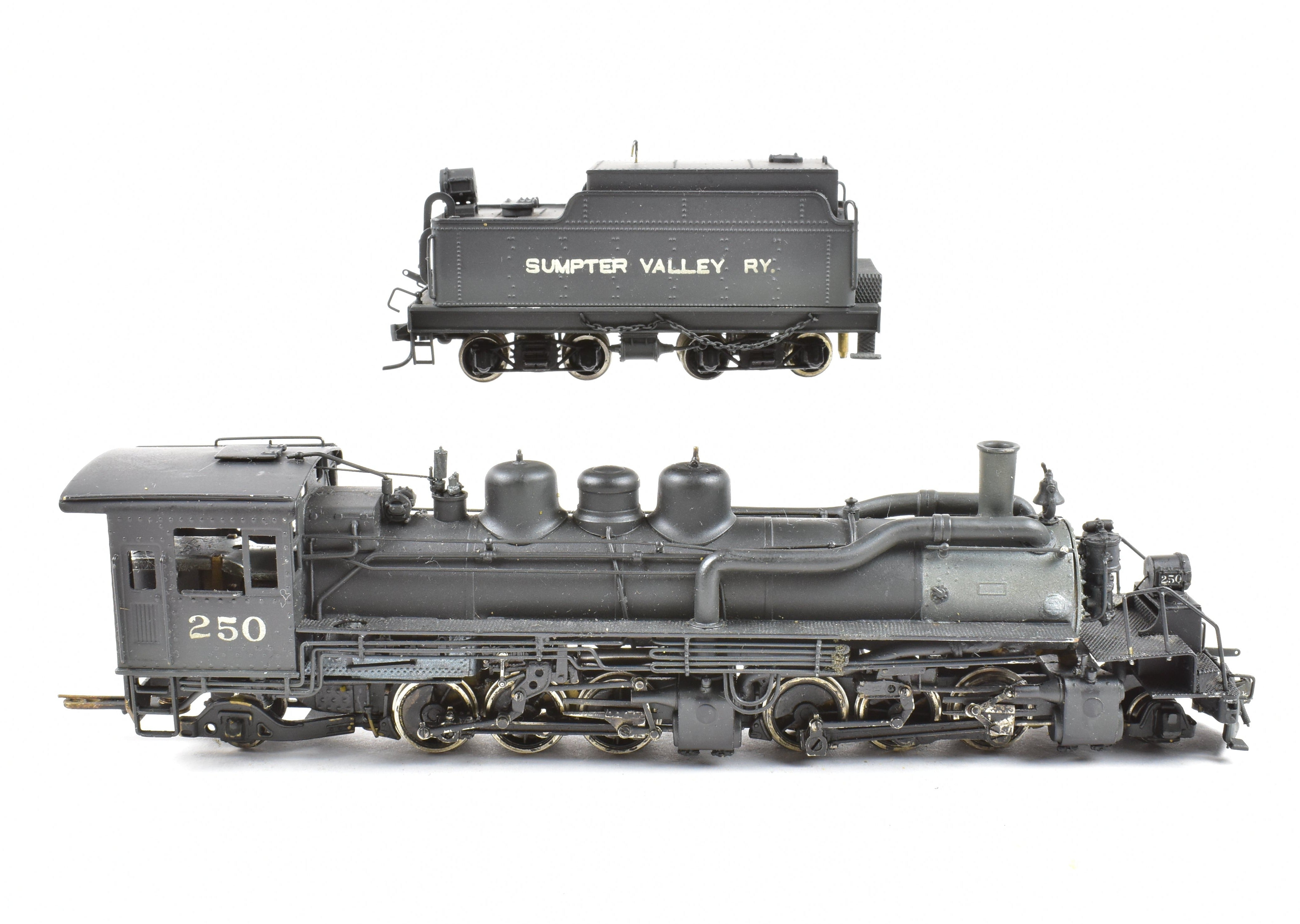 HOn3 Scale Brass Pacific Fast Mail (PFM) - United Sumpter Valley No 250 2-6-6-2 Mallet Steam Locomotive Model with Custom Painting