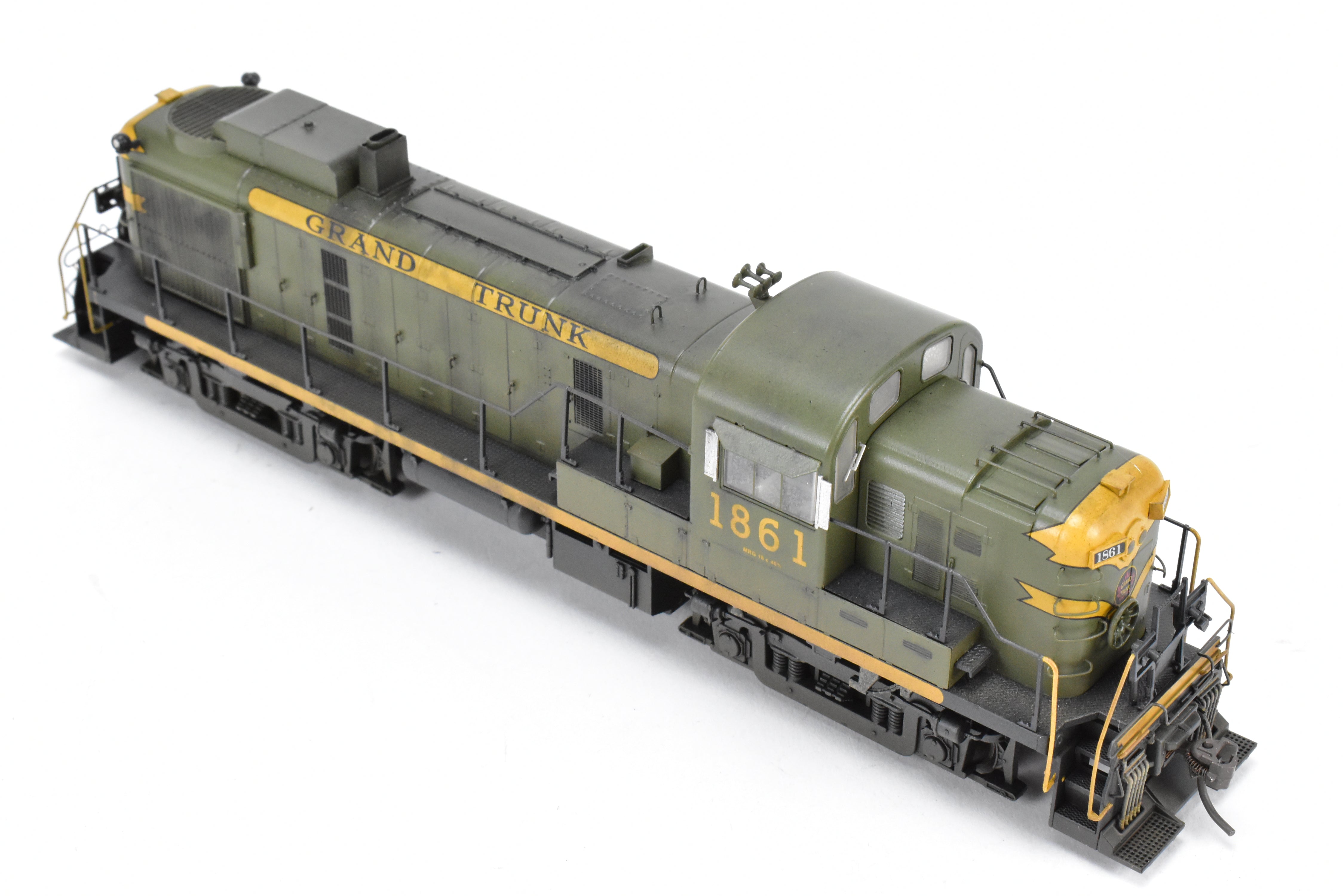 Bowser Executive Line GTW Grand Trunk Alco RS-3 Phase III, ESU DCC & Sound, #1861 Weathered