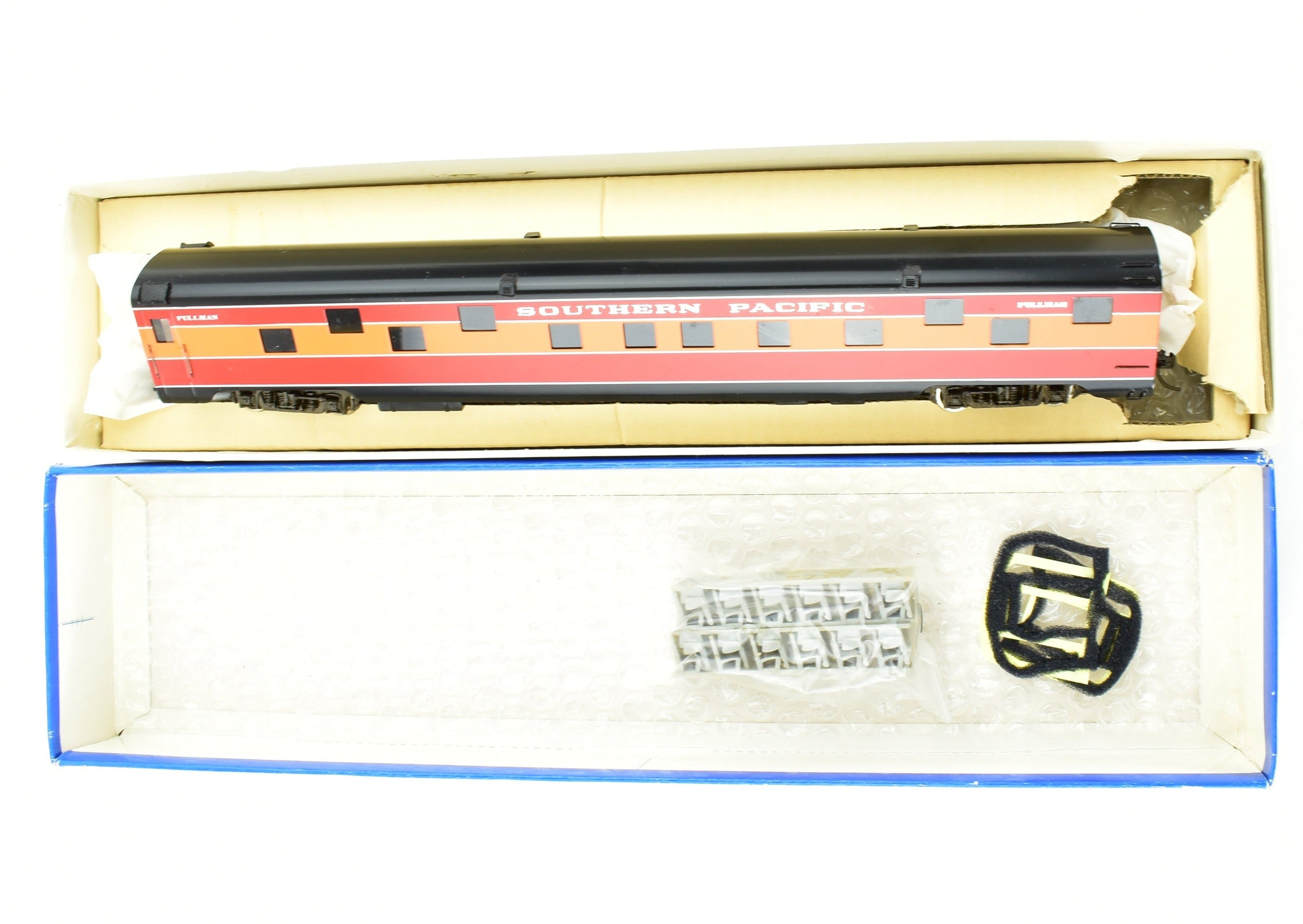 HO Scale Brass Balboa SP - Southern Pacific Daylight Pullman Train Car with Factory Painting