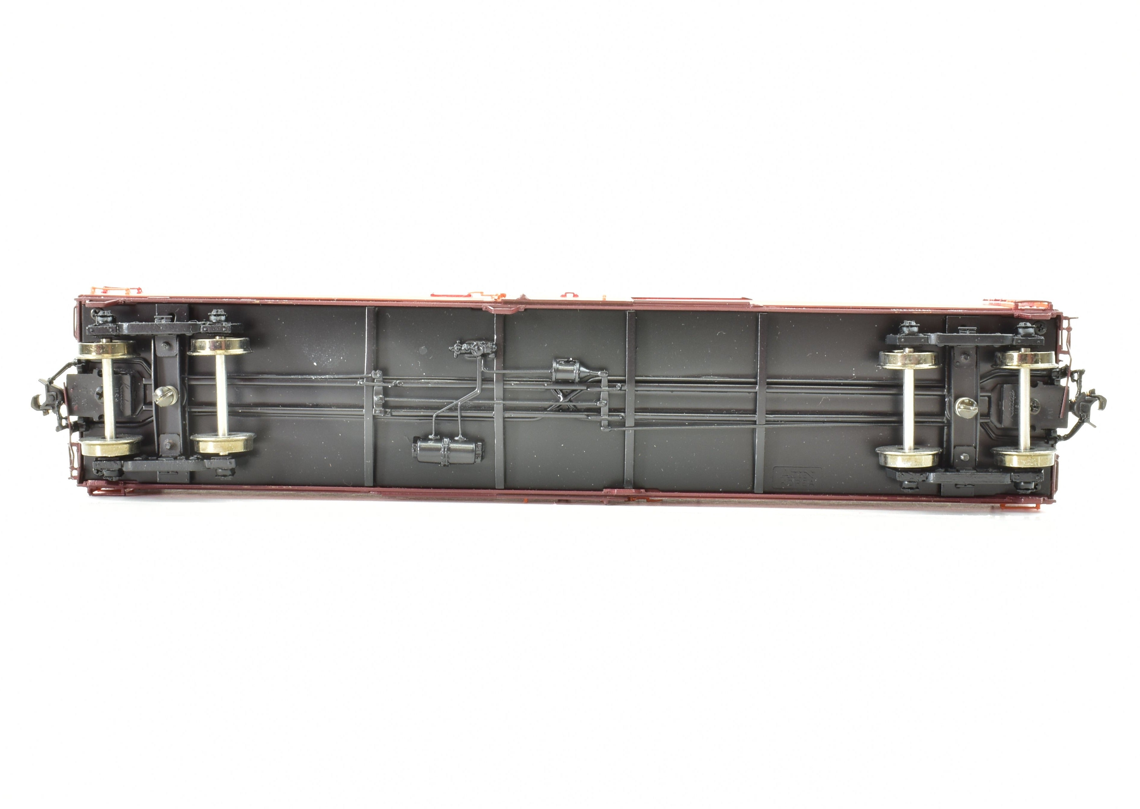 HO Scale Brass Milwaukee Road 50' Passenger Express Boxcar #936 Factory Painted