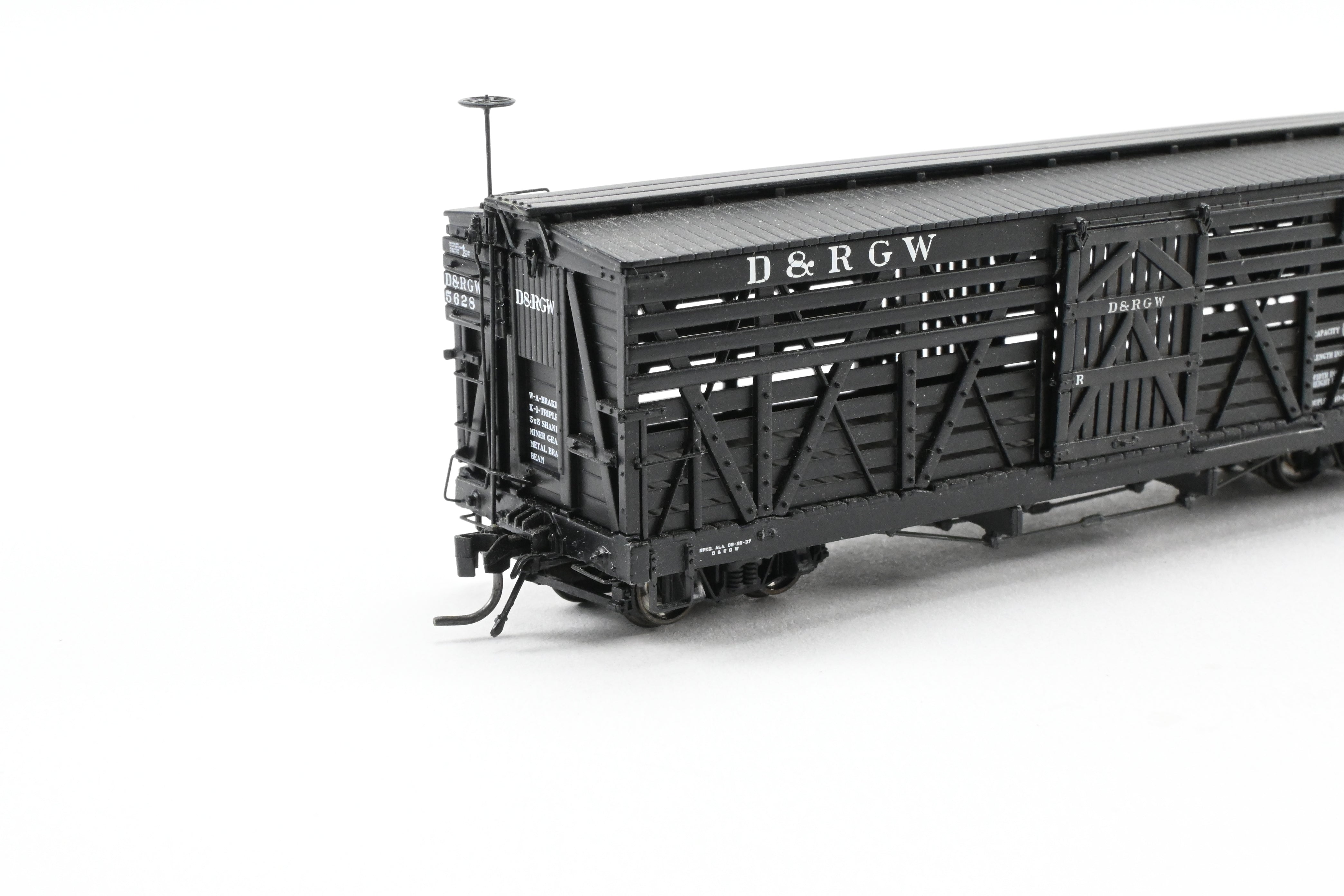 HOn3 Blackstone D&RGW - Denver & Rio Grande Western 30' Black Stock Car No. 5628