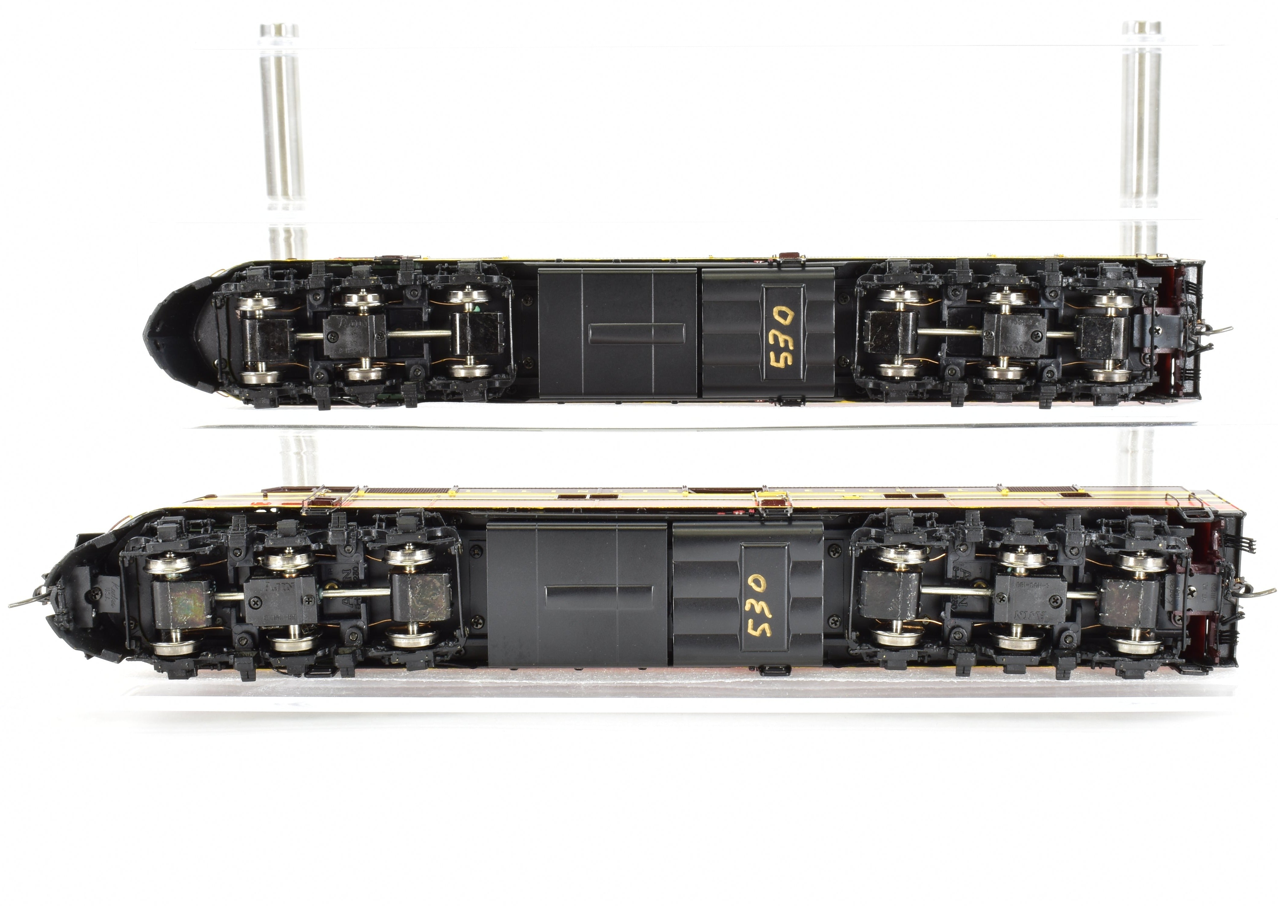 HO Scale Brass Model Train Set - Railway Classics Illinois Central 1942 Panama Limited 10-Car Set with EMD E6 AA Set F/P, Featuring ESU DCC & Sound System