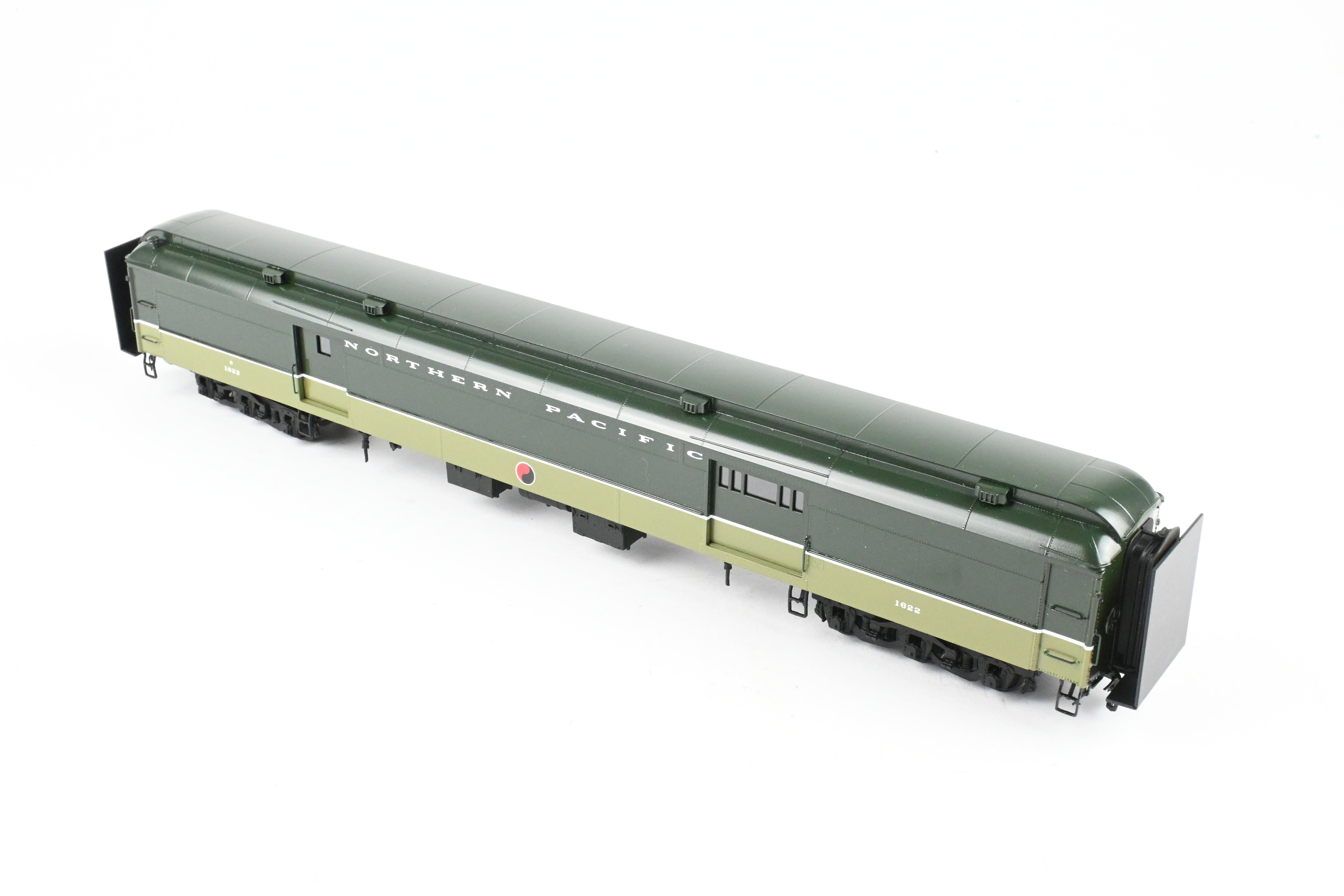 HO Scale Brass Northern Pacific Baggage Car With Steel Doors, Model by W&R Enterprises, FP Loewy Design, No. 1622