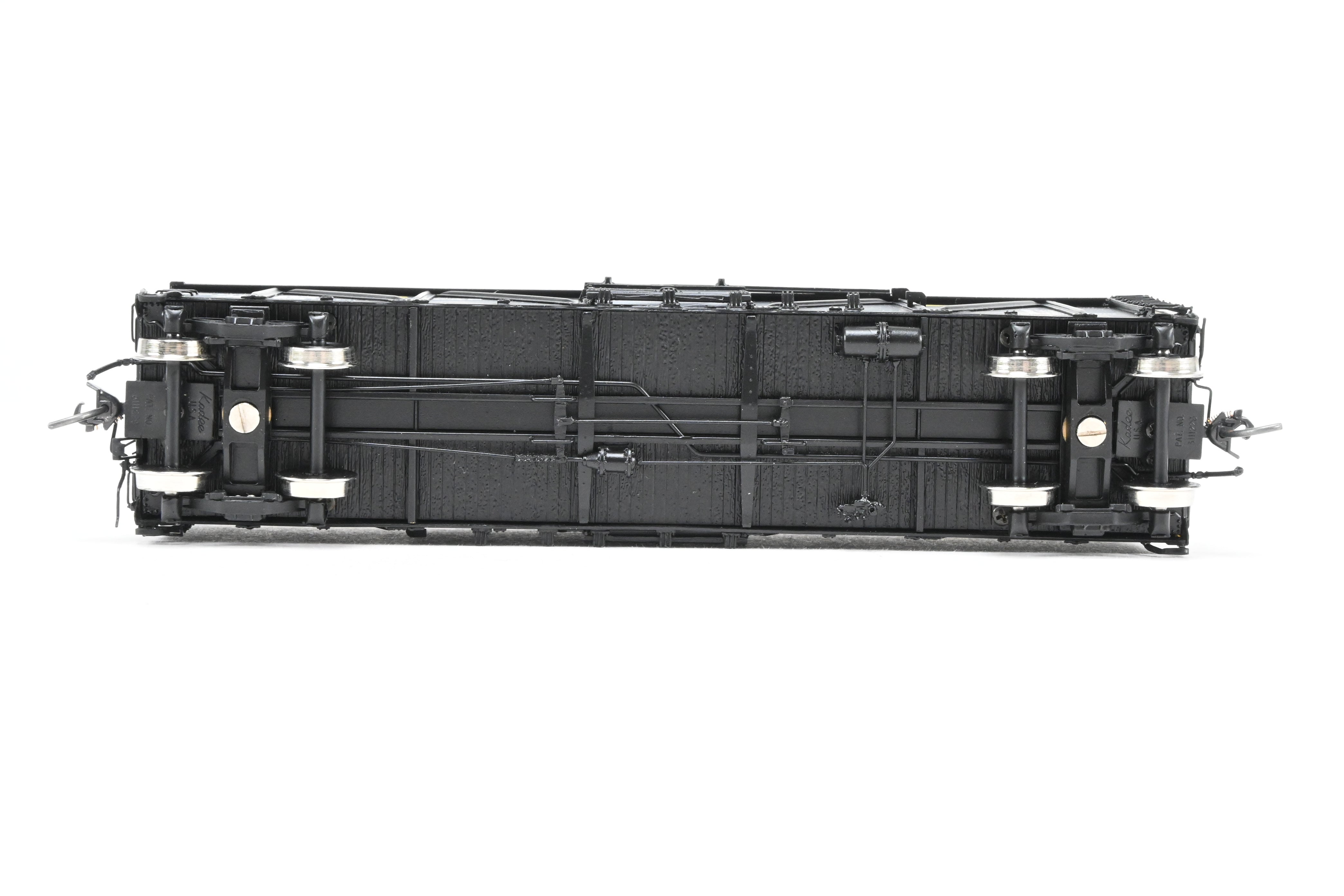 HO Scale Brass Box Car - Challenger Imports SP - Southern Pacific Class B - 50 - 15 Outside Braced Steel Sheathed Box Car with Murphy Radial Roof, Factory Painted for Overnight Service #14721
