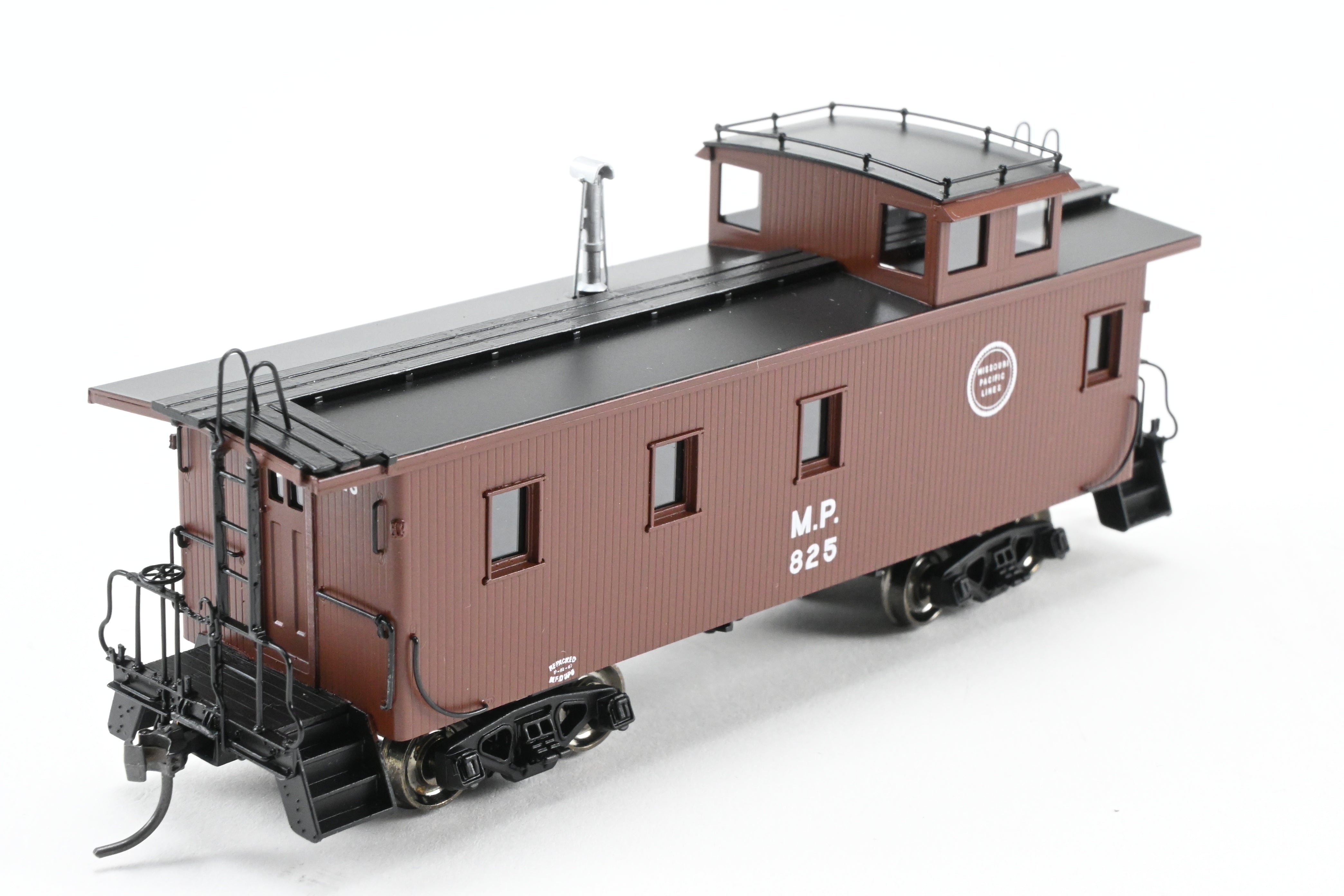 HO Scale Brass Missouri Pacific Wood - Side Caboose F/P #825 by OMI (Overland Models, Inc.)
