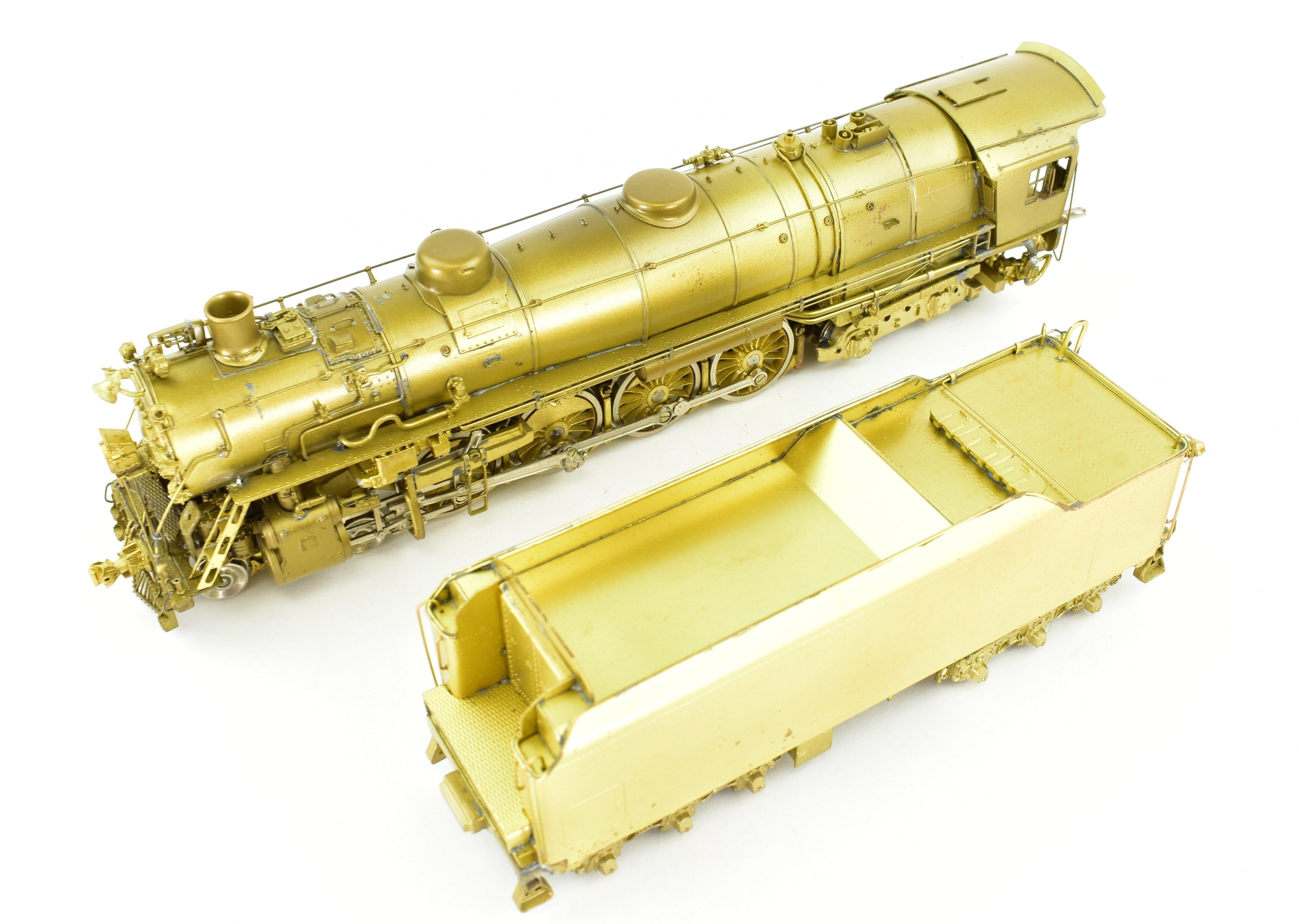 High - Quality HO Scale Brass Model Train Key Imports Classic NP - Northern Pacific Class A - 1 4 - 8 - 4 Steam Locomotive No. 2626