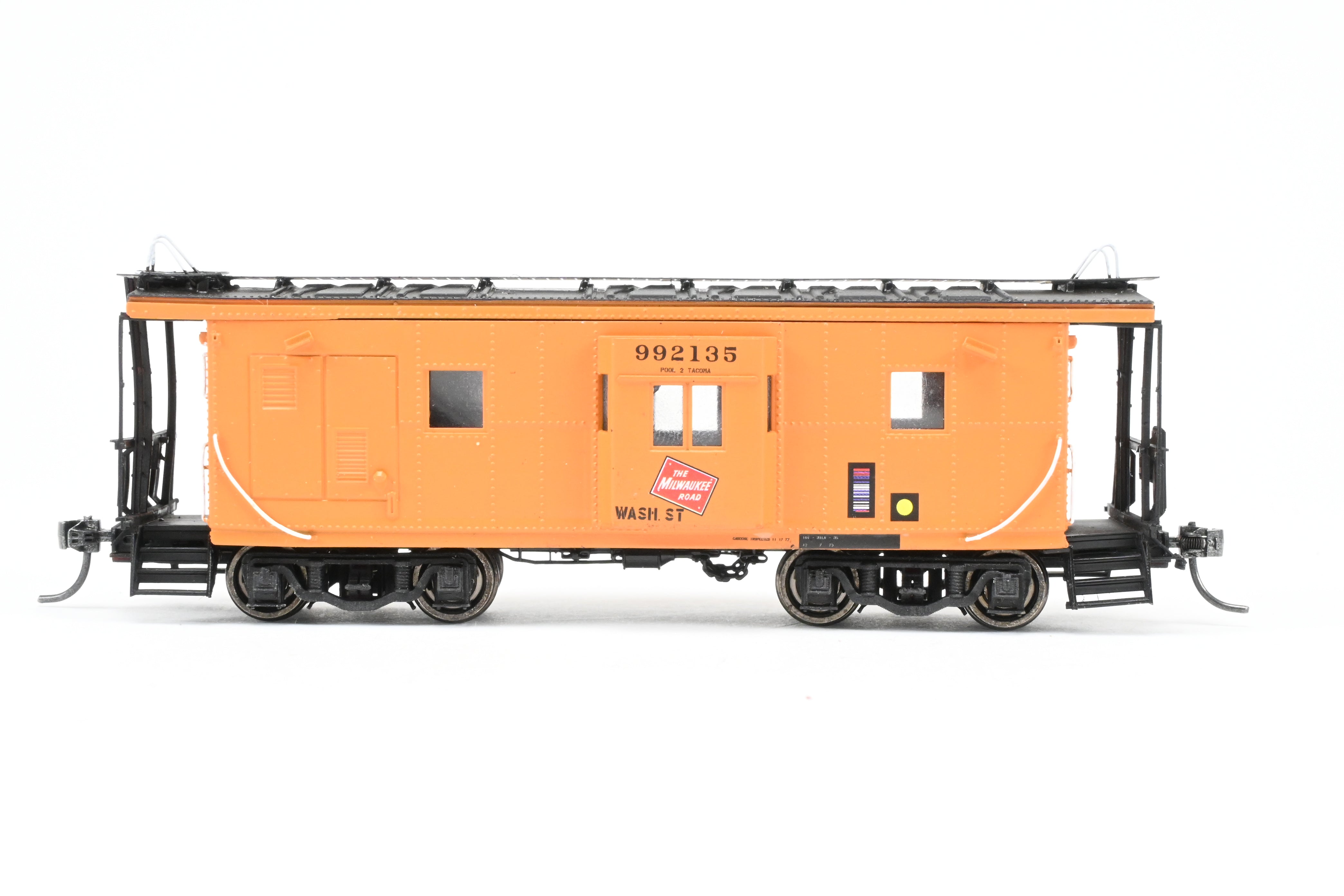 HO Scale Model Railroad - Custom Built 3D Printed Thrall Bay Window Caboose for Milwaukee Road with FP #992135 from Lines West