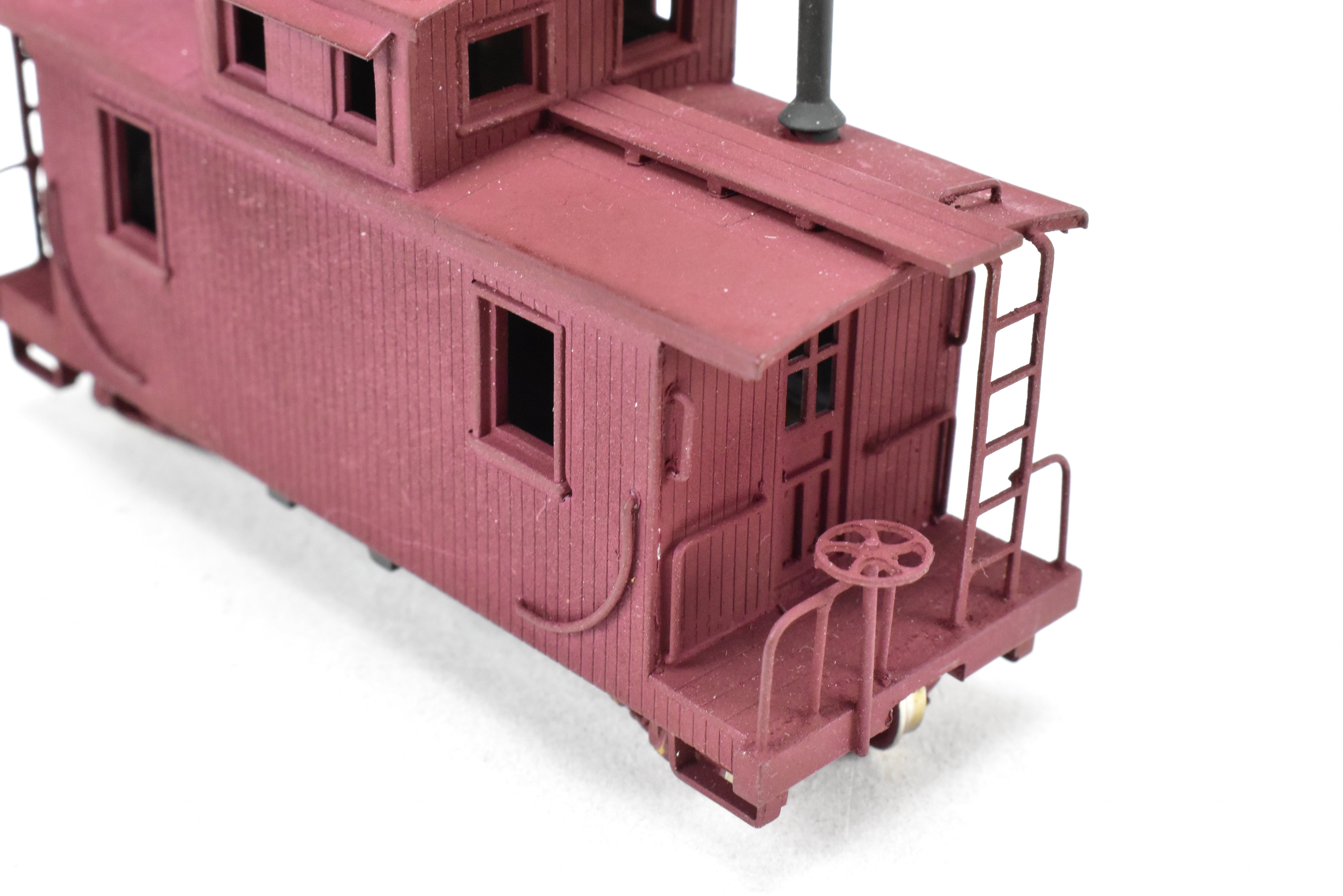 HOn3 Brass PFM - Denver & Rio Grande Western Unlettered Short Caboose in Red, No Box