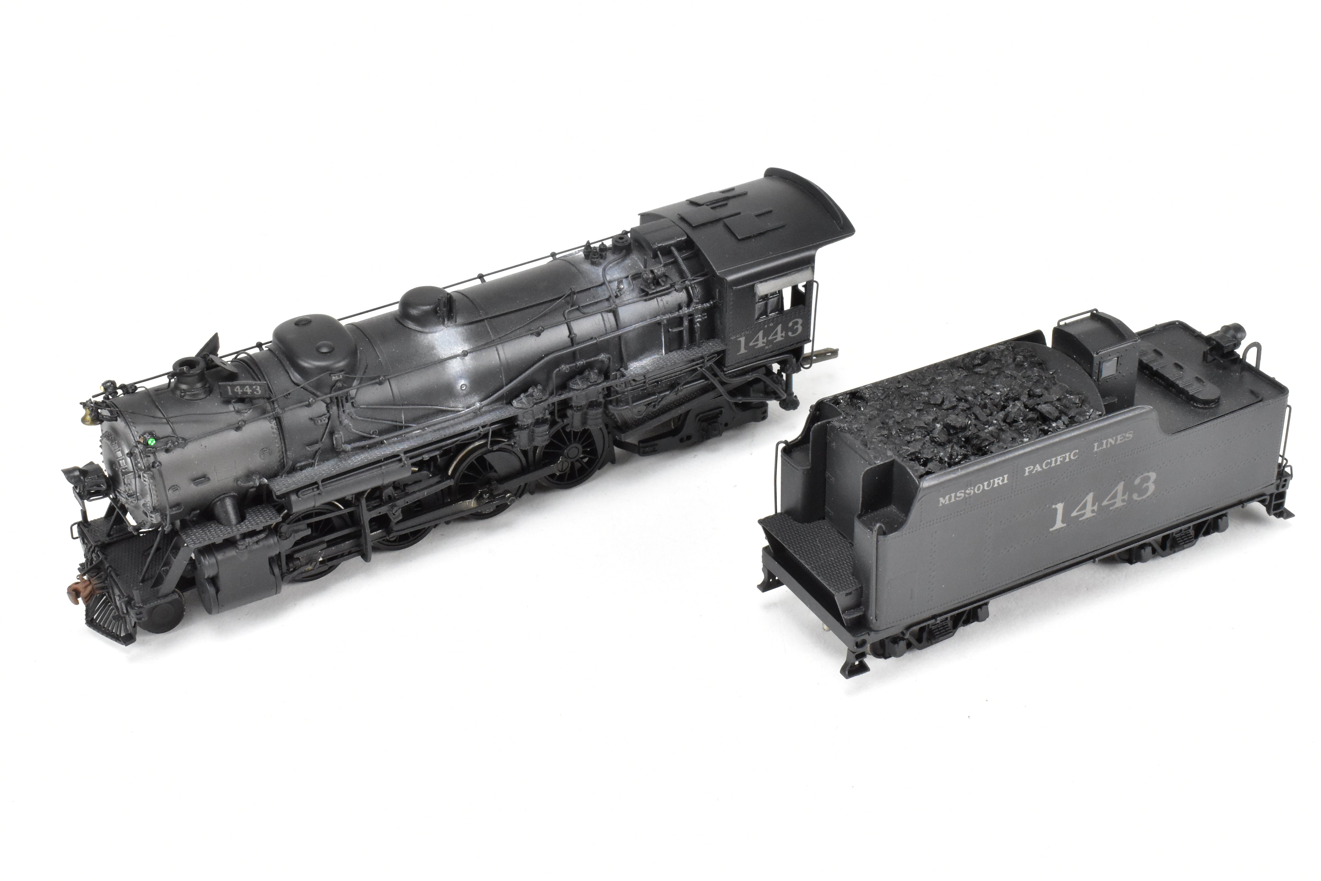 HO Brass Hallmark Models Missouri Pacific 1400 Series 2-8-2 Mikado #1443 with Light Weathering
