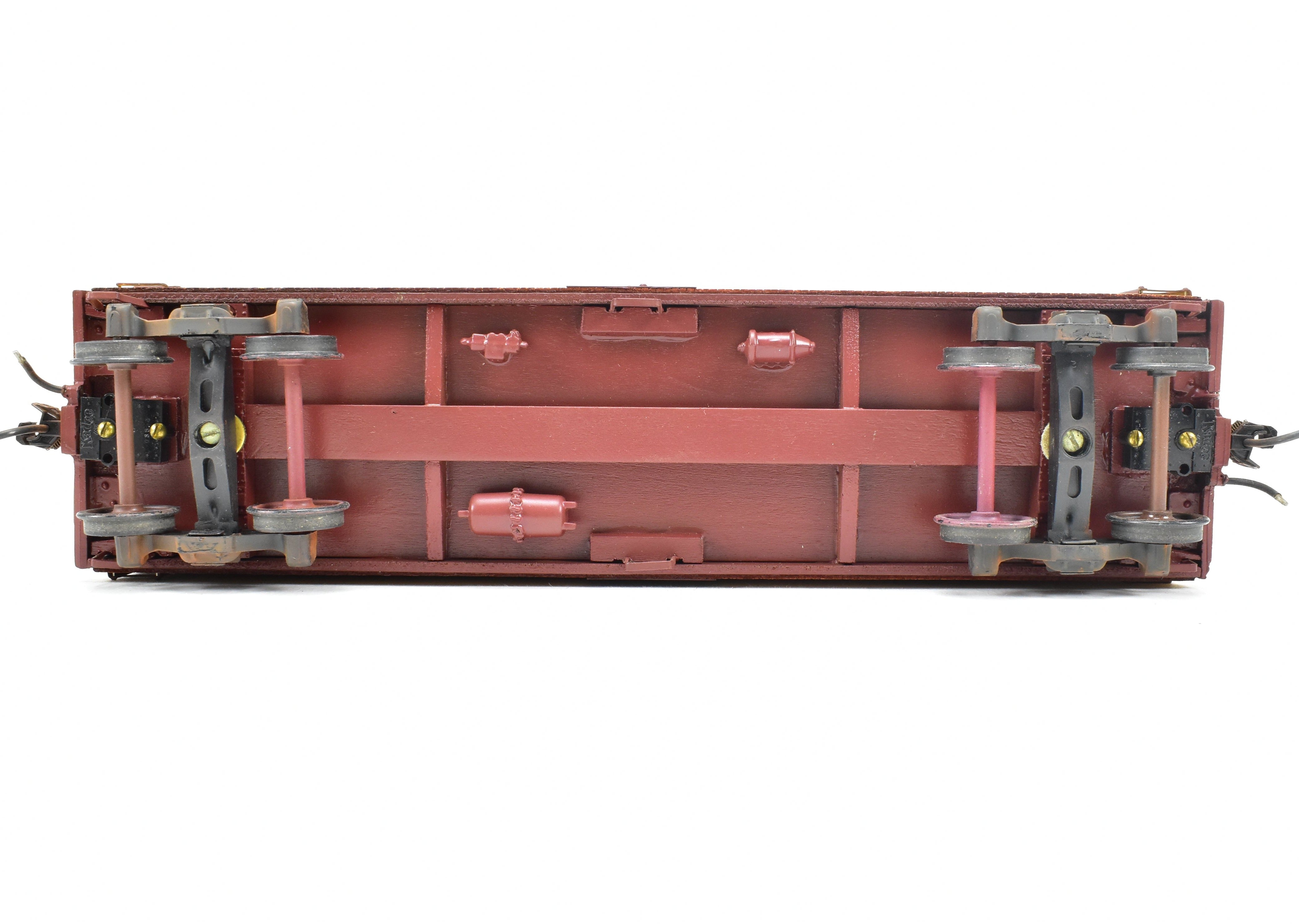 O Scale 36' Wood Beer Reefers: Schlitz & Old Heidelberg - 2 Professionally Built & Painted Models