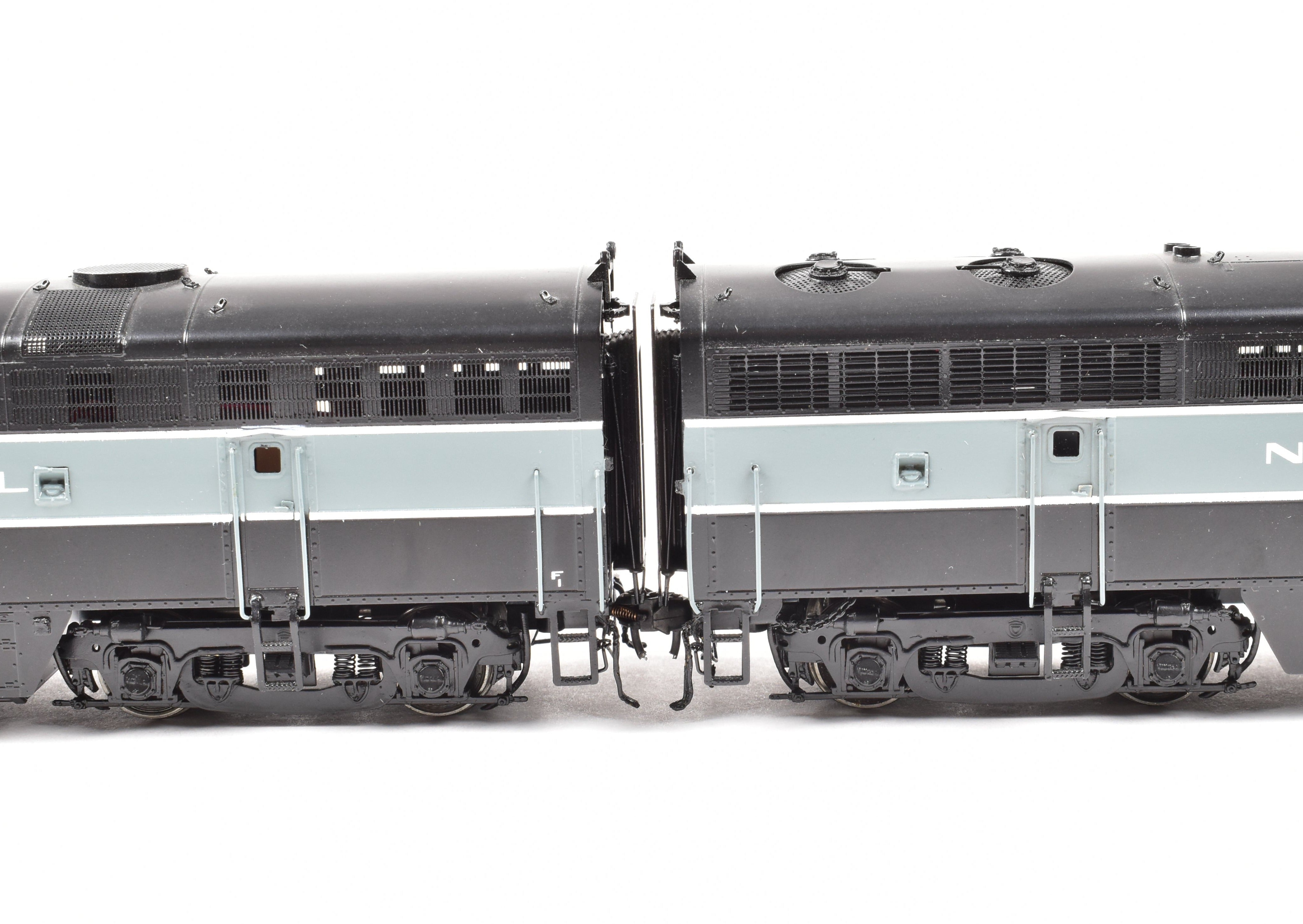 HO Scale Brass Locomotive Models - Overland Models Inc. New York Central Fairbanks Morse CFA 16 - 4/CFB 16 - 4 C - Liners, Factory Painted with Road Numbers 6600/6900