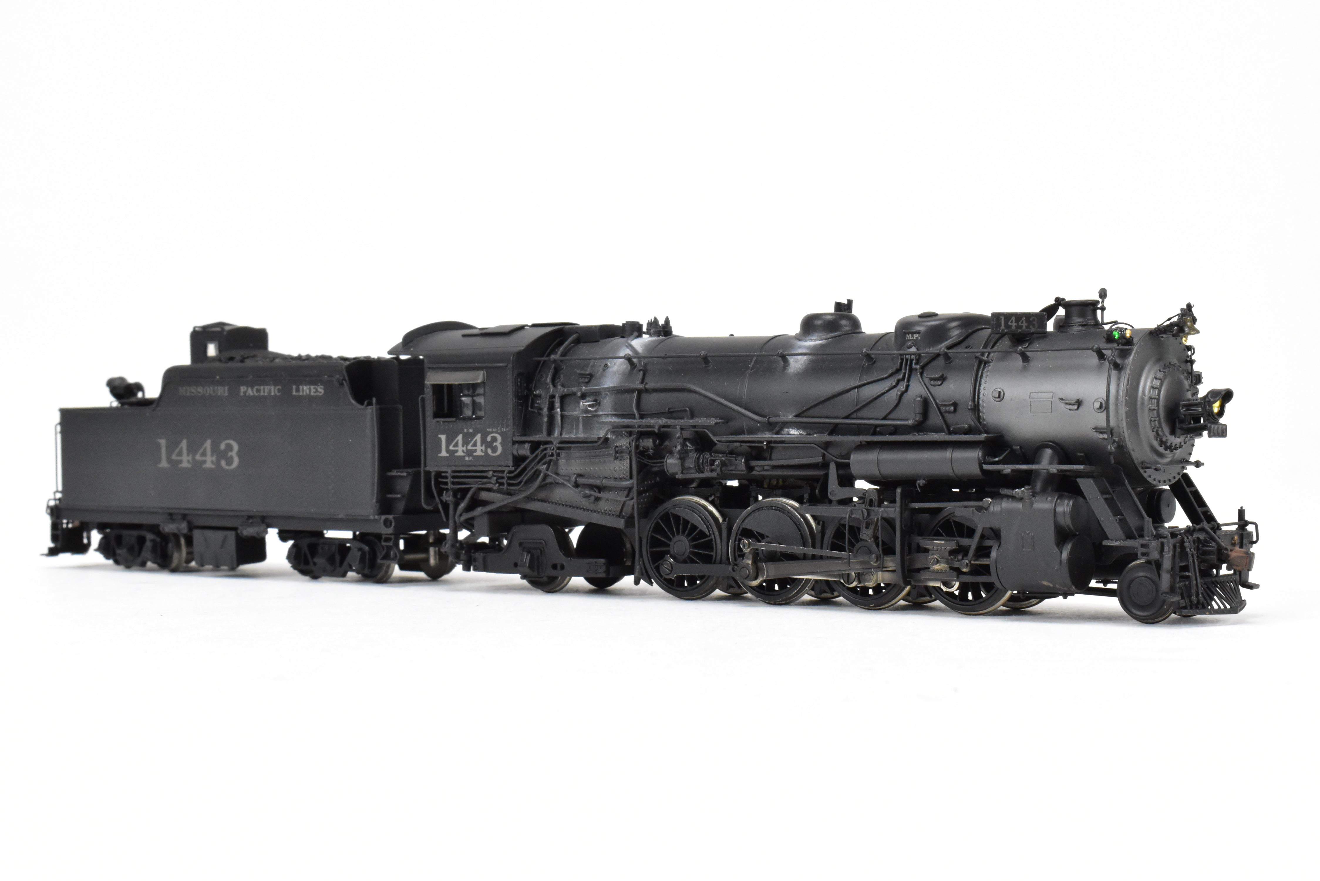 HO Brass Hallmark Models Missouri Pacific 1400 Series 2-8-2 Mikado #1443 with Light Weathering