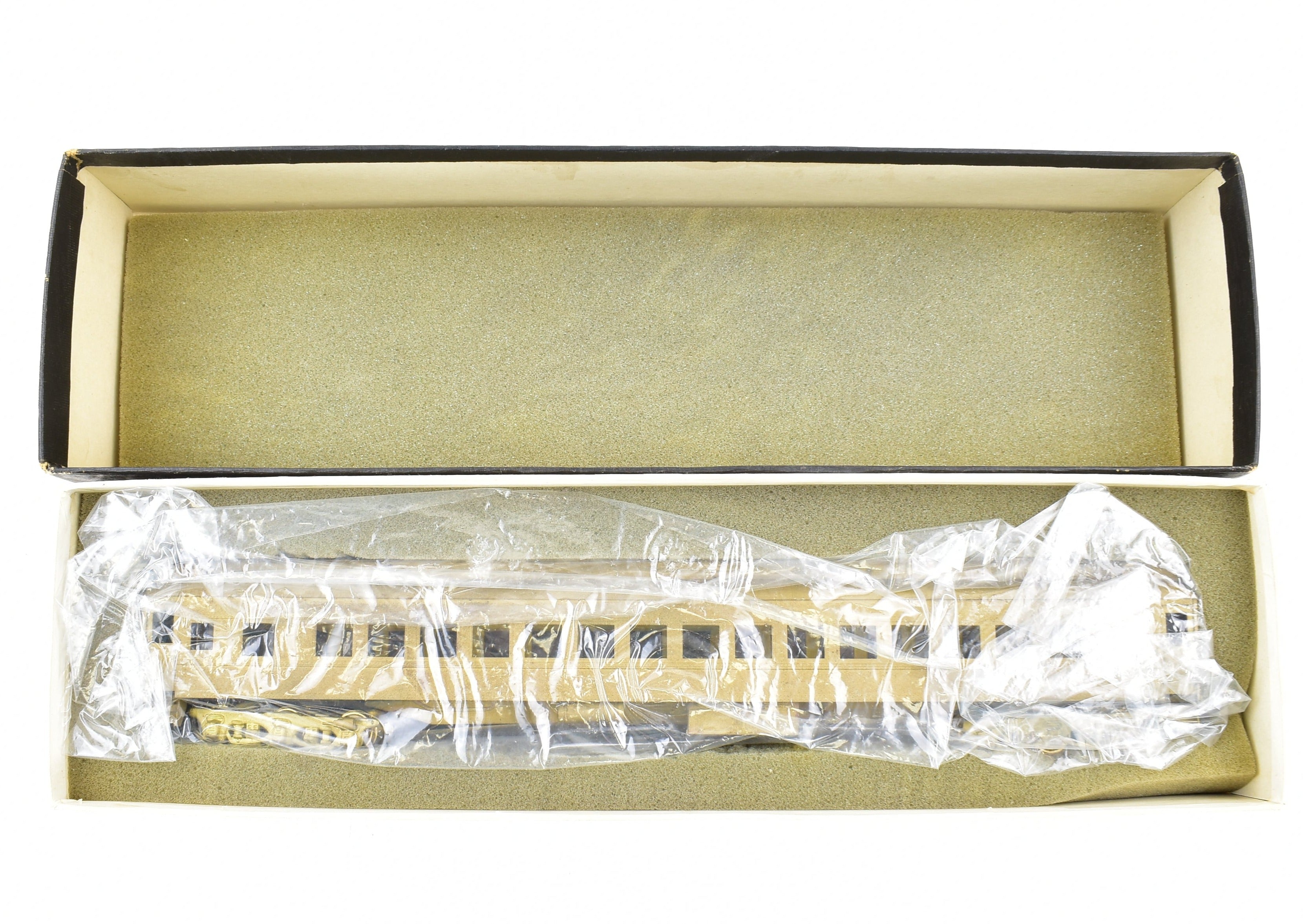 HO Brass Hallmark 900 Series Missouri Kansas Texas Katy Chair Car Model