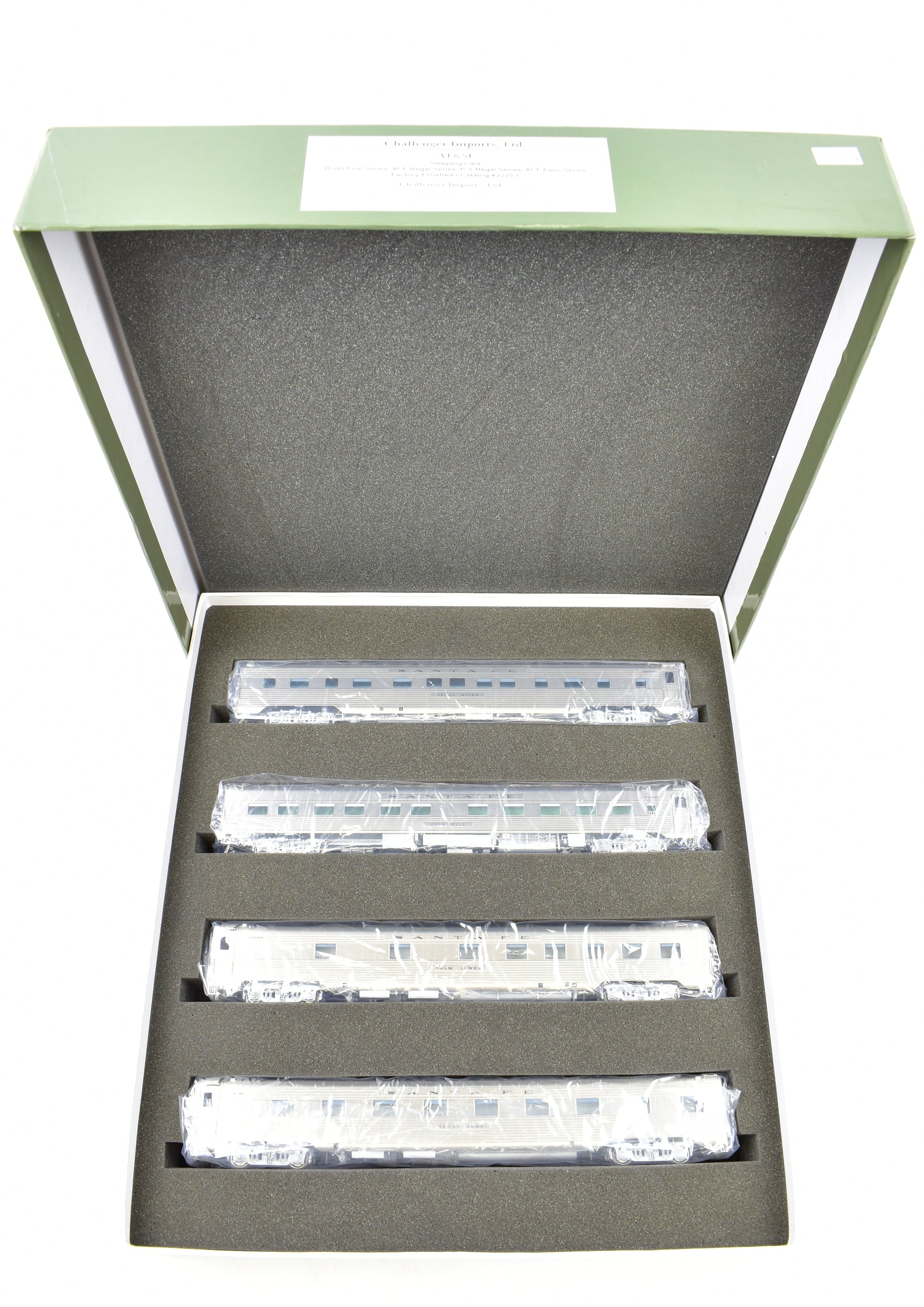 1951 ATSF Santa Fe Super Chief 4-Car Set by Challenger Imports HO Brass