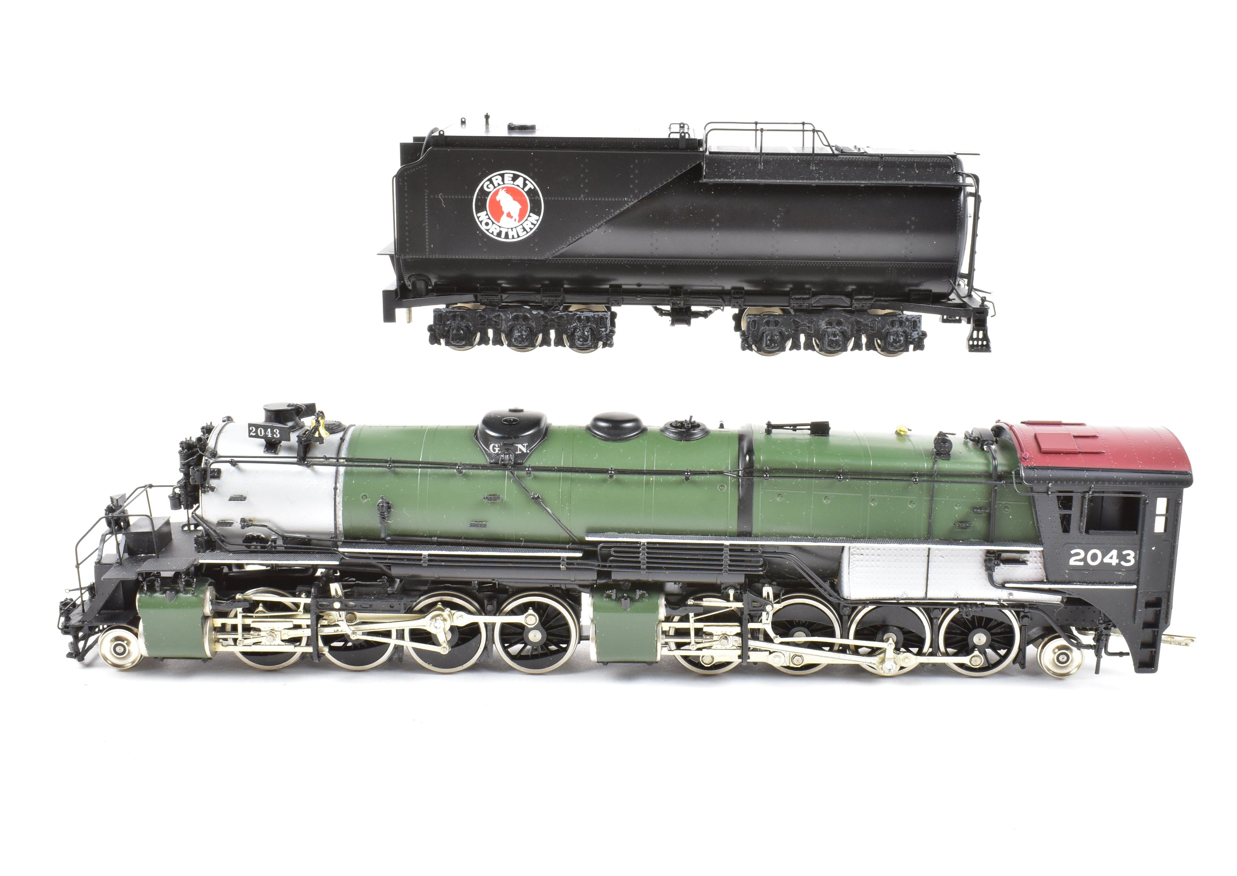 HO Scale Brass Model Train - Oriental Limited GN Great Northern R - 1 2 - 8 - 8 - 2 Closed Cab Version Freight Locomotive