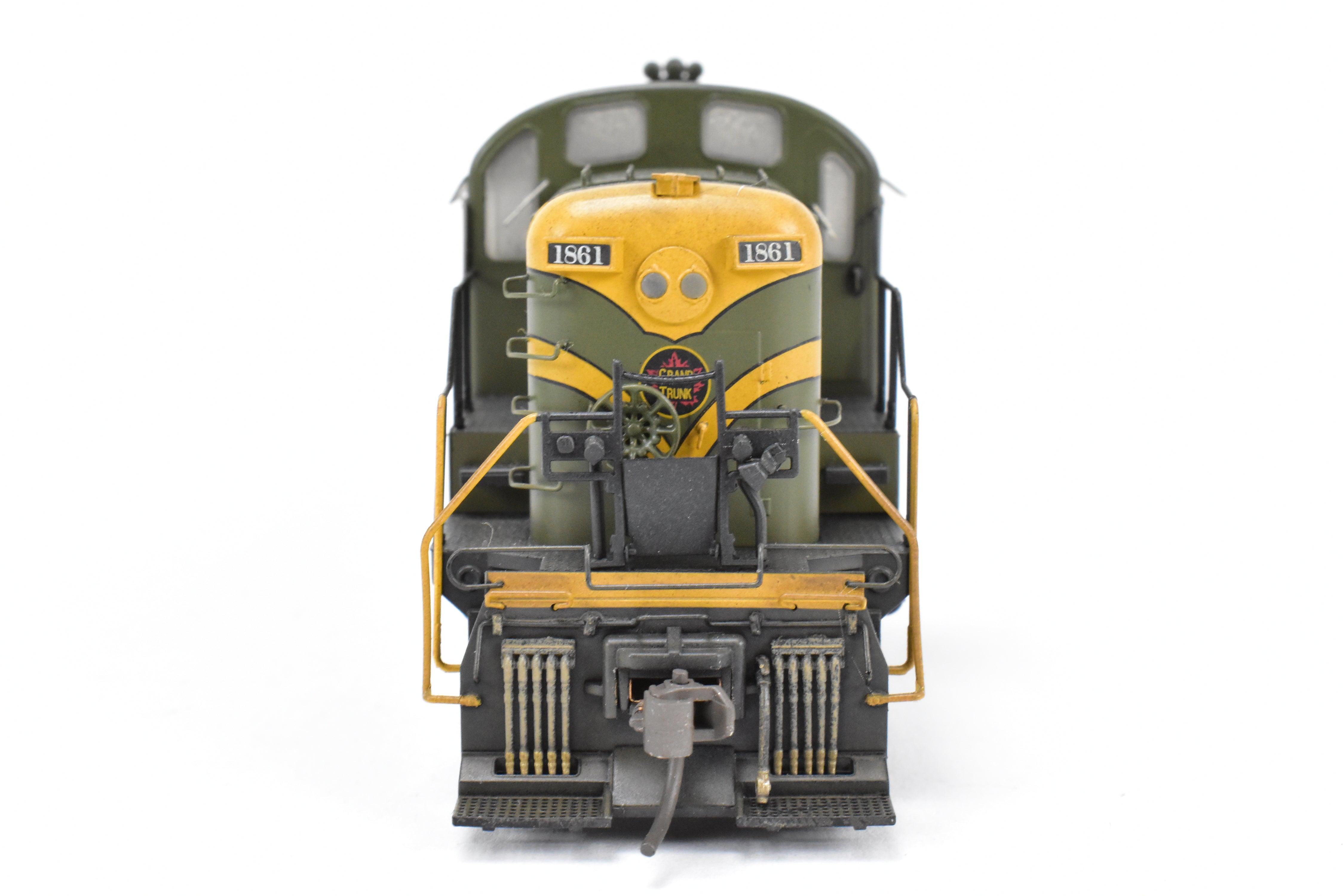 Bowser Executive Line GTW Grand Trunk Alco RS-3 Phase III, ESU DCC & Sound, #1861 Weathered