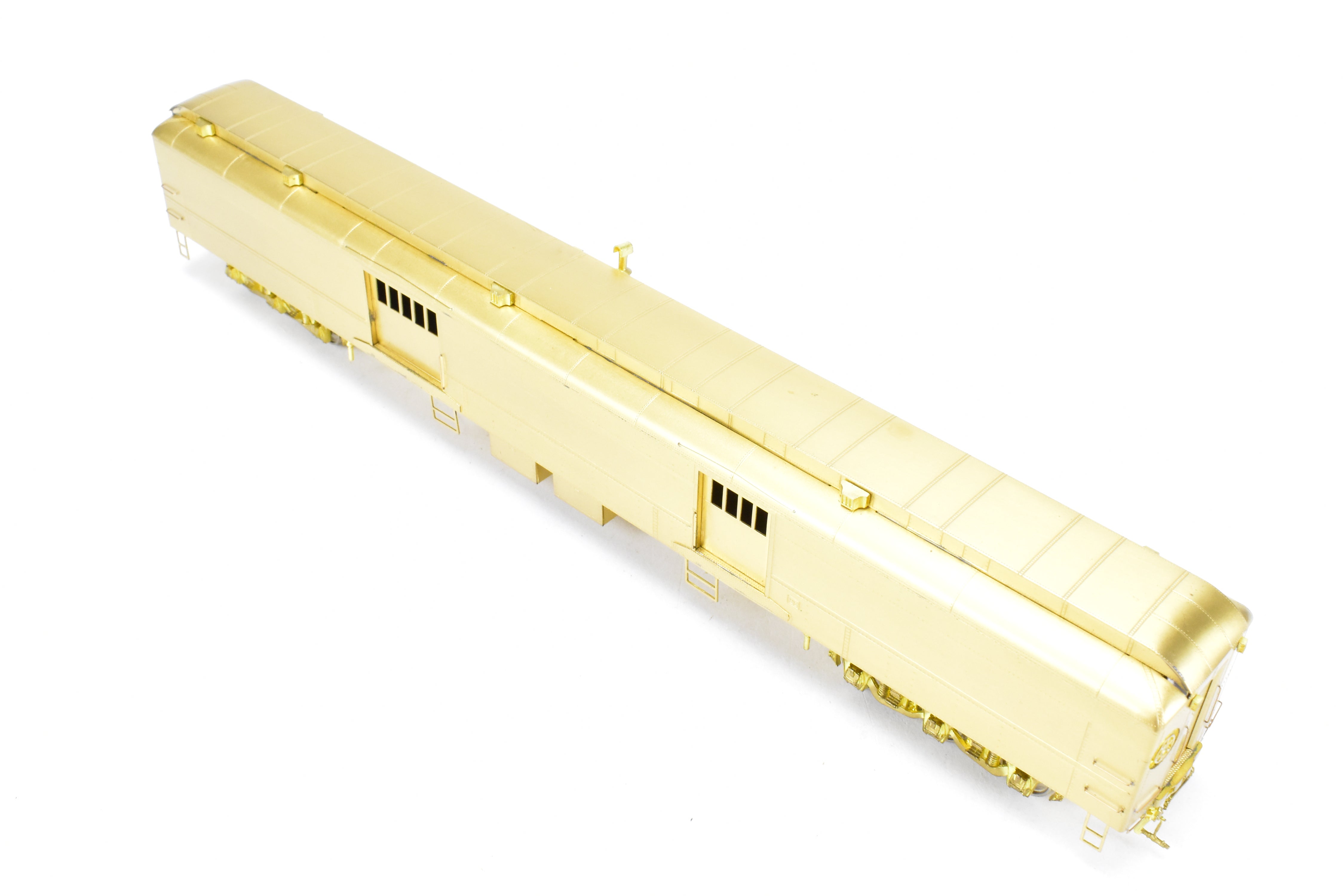 HO Scale Brass Cascade Models Great Northern (GN) Baggage Car Original Version with Square Ends and Wood Doors, Model Numbers #475 - #486