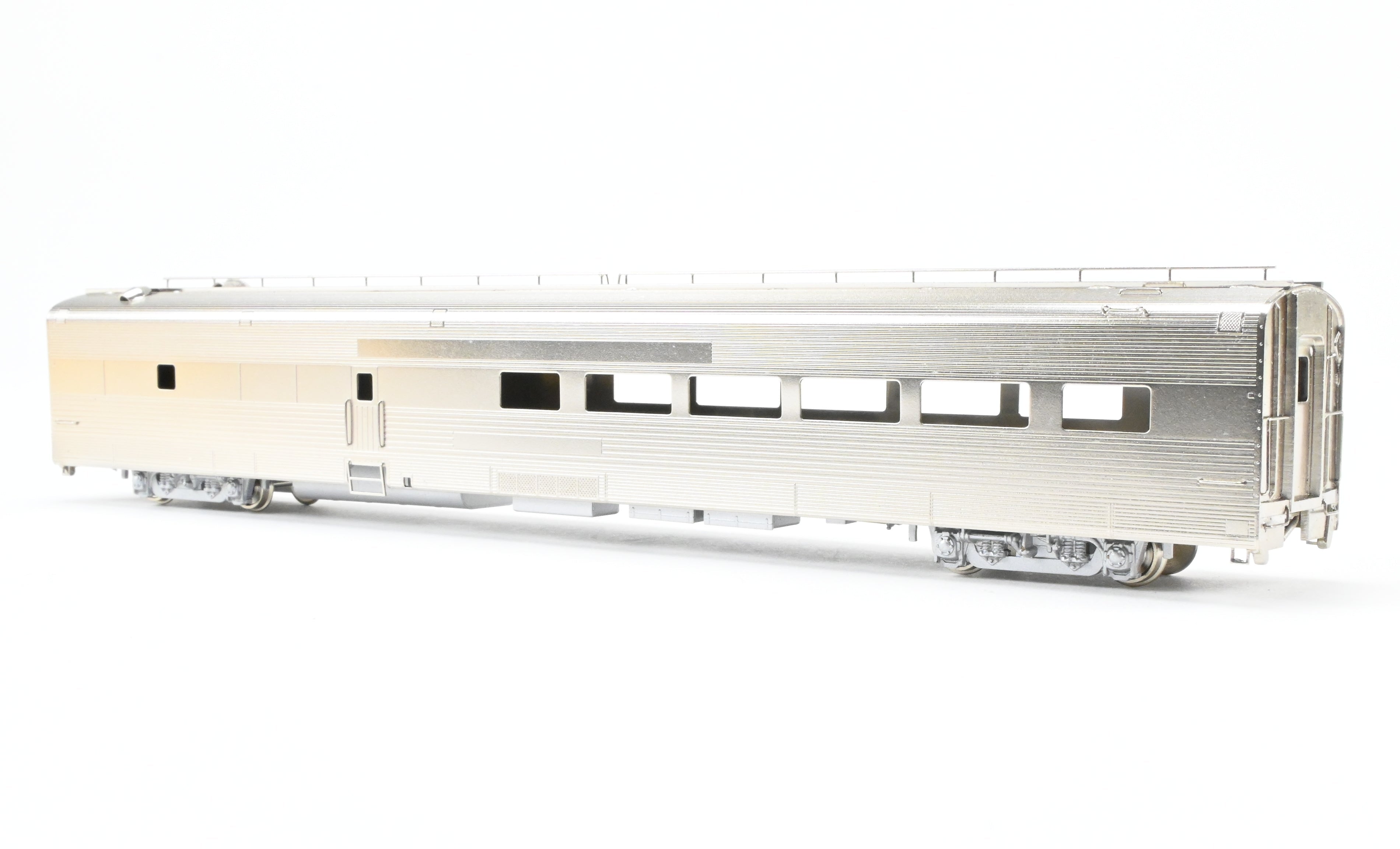 HO Scale Brass Model of Oriental Limited CB&Q - Burlington Route Twin Cities Zephyr Diner (Models 196 - 197)