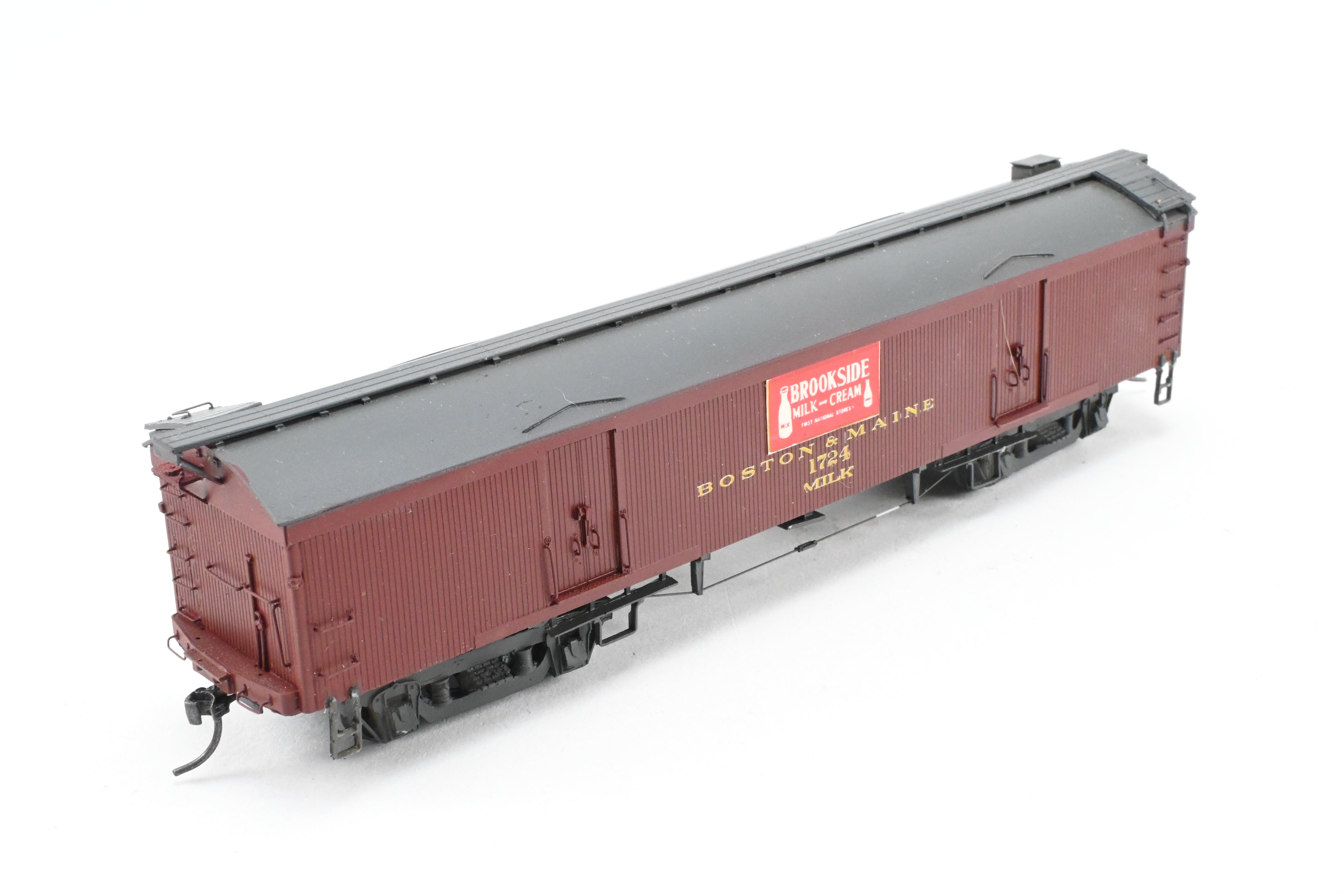 HO Resin Custom-Built & Painted Boston & Maine 50’ Wood Milk Car No. 1724