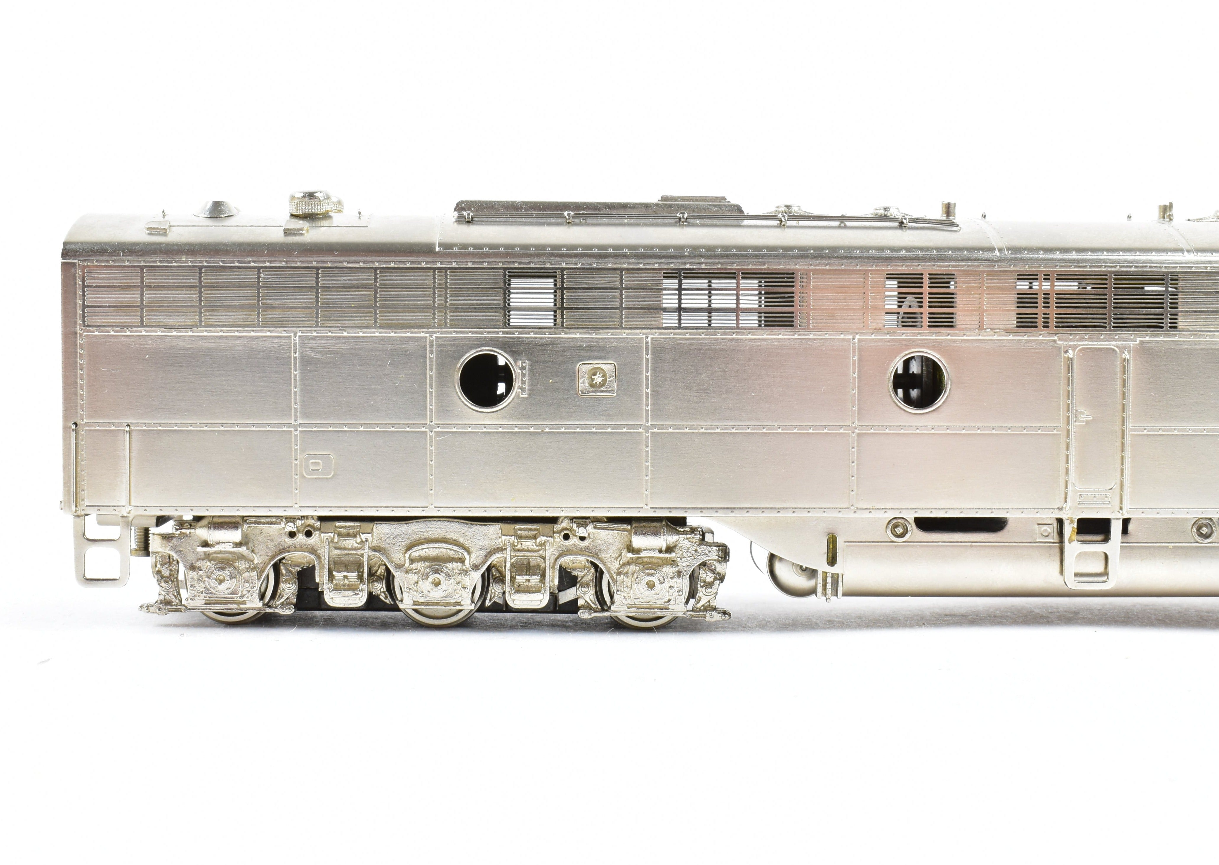 HO Scale Brass Oriental Limited CB&Q - Burlington Route EMD E8A 2250 HP Factory Plated Model