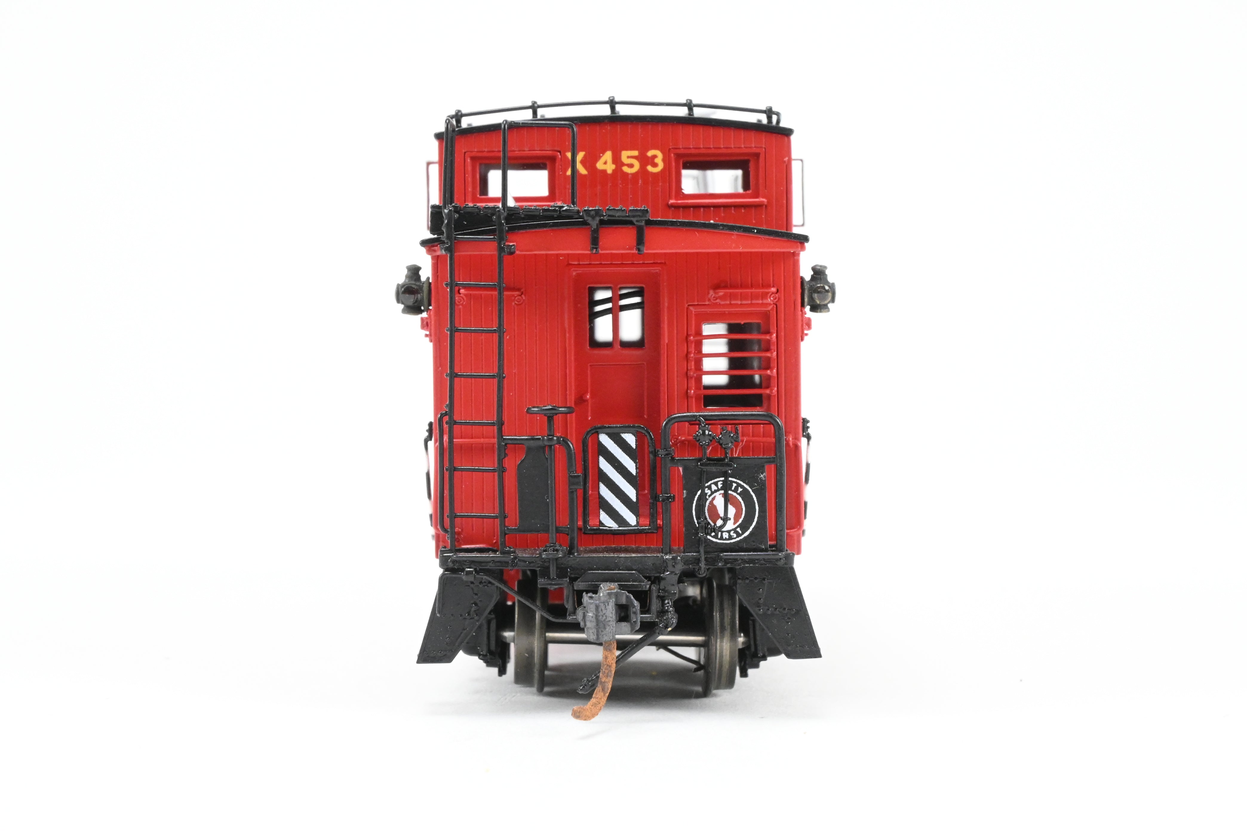 HO Scale Brass 25' Wood Caboose by Challenger Imports with Marker Lights
