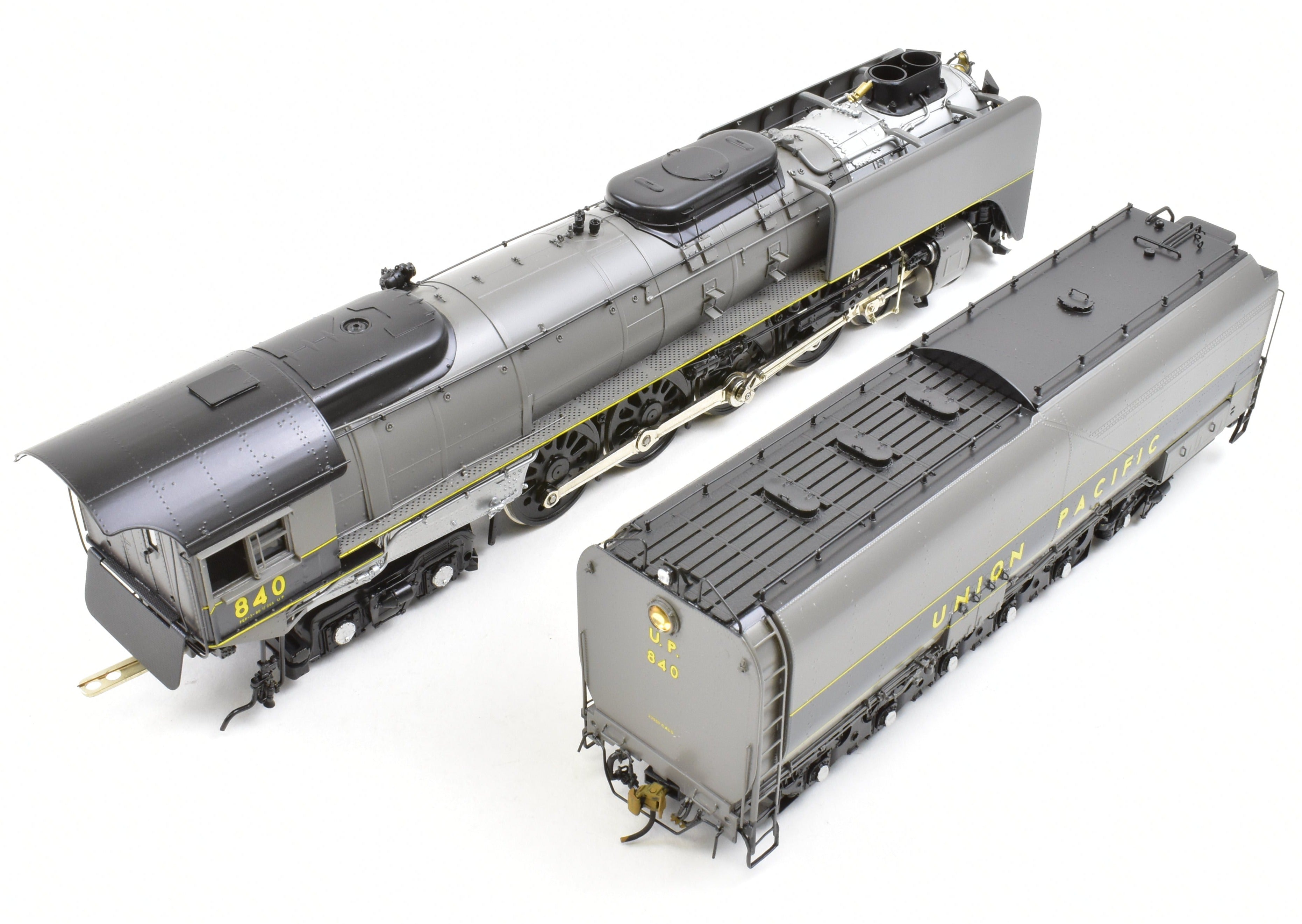 Overland Models Union Pacific FEF - 3 4 - 8 - 4 S Brass Factory Painted No. 840 TTG