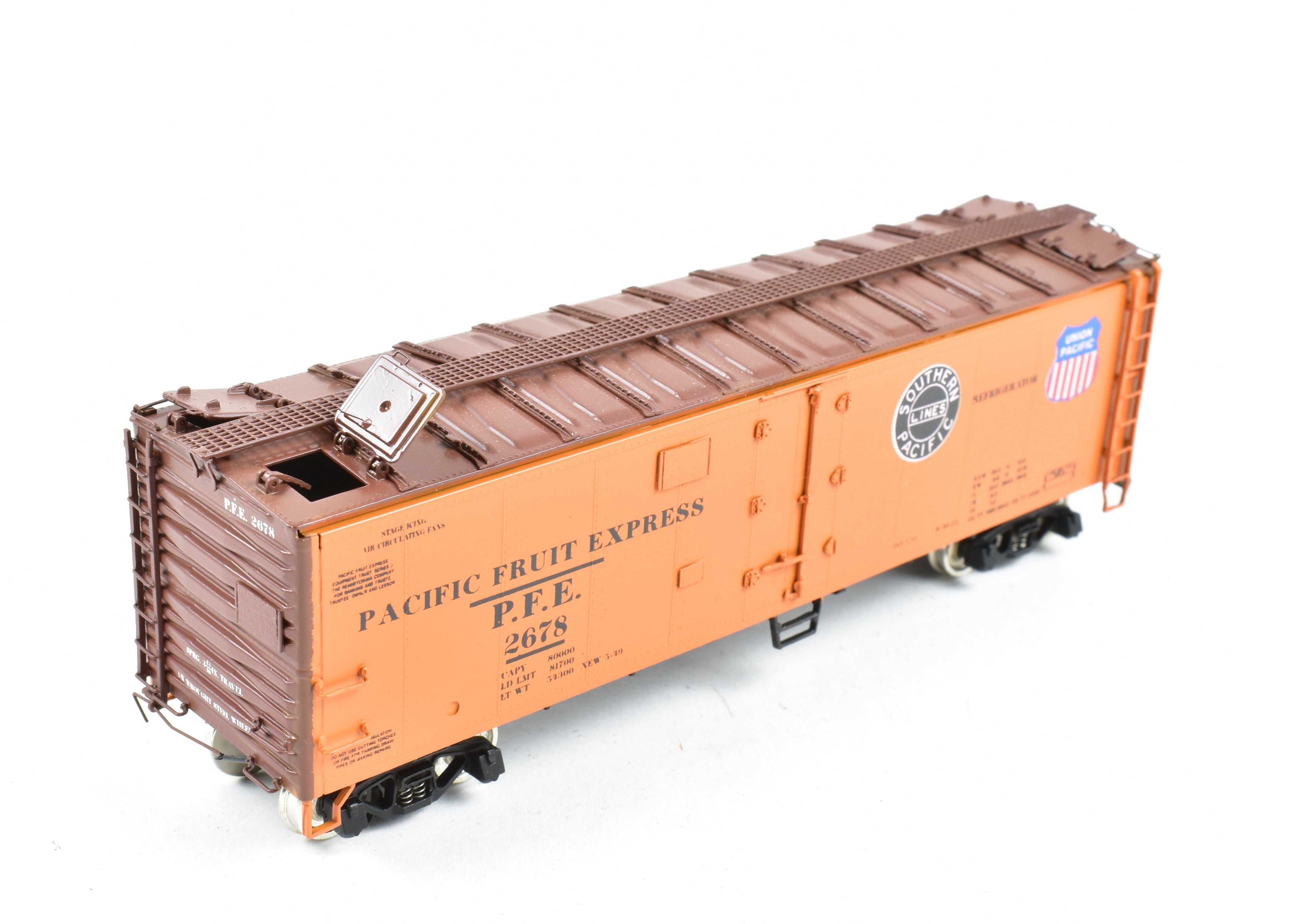 HO Scale Brass CIL Challenger Imports PFE R-40-26 Refrigerator Car #2678