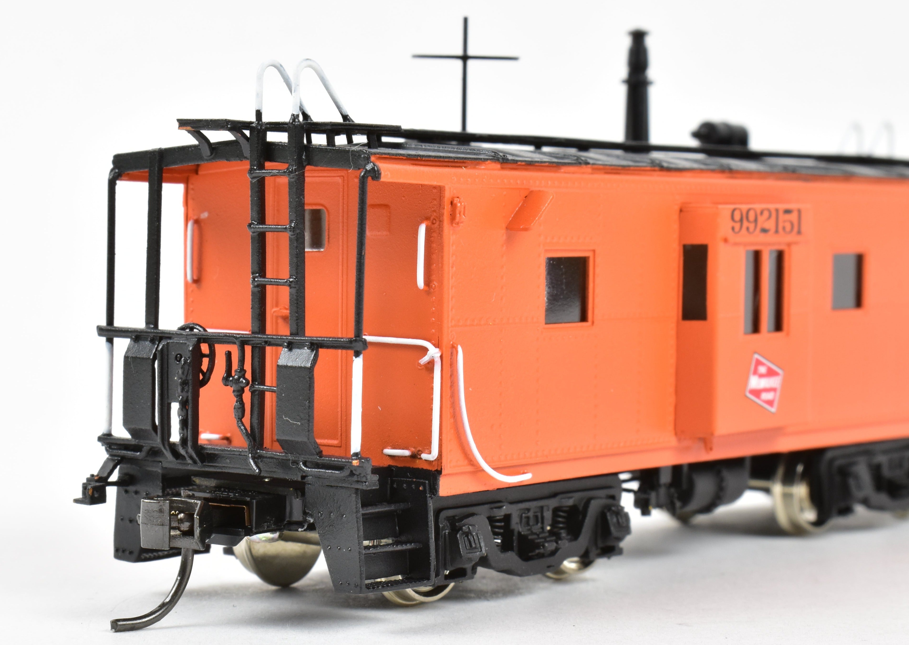 HO Brass OMI - Overland Models MILW Riveted Bay Window Caboose No. 992151