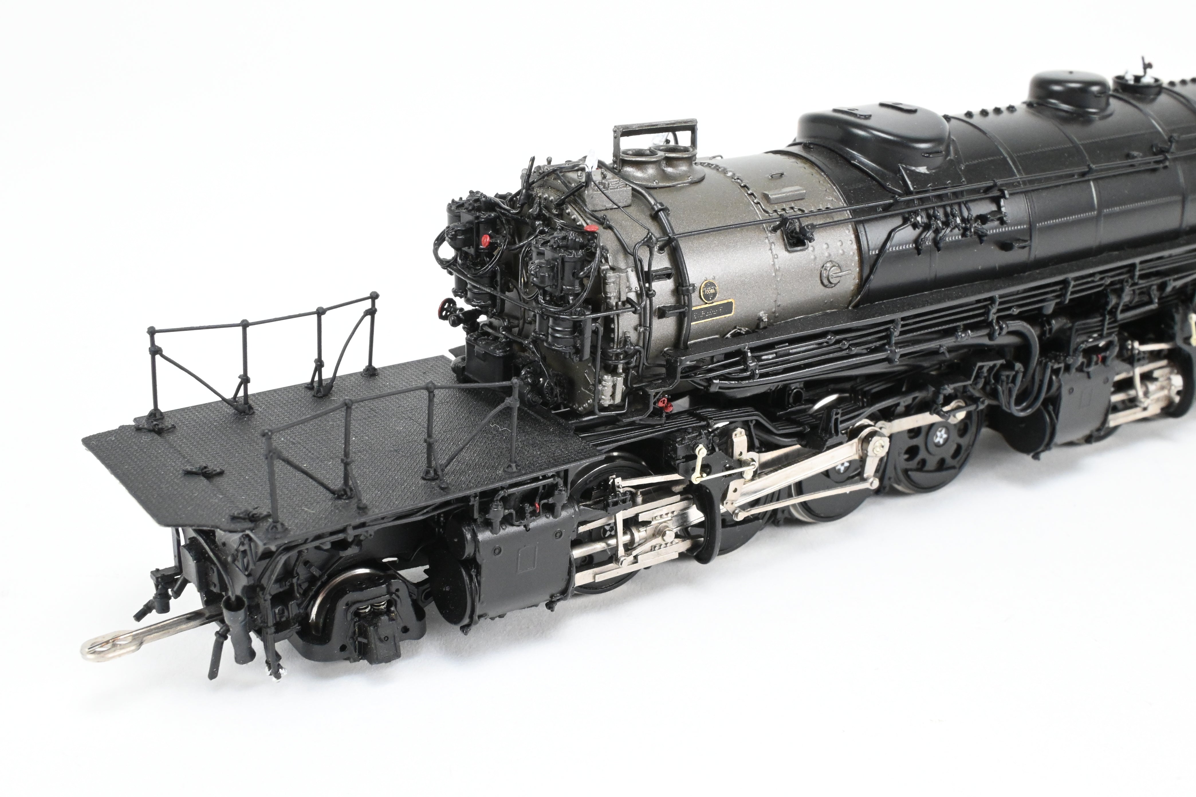 HO Scale Brass Southern Pacific Class AC - 12 4 - 8 - 8 - 2 Cab Forward #4293 by Challenger Imports